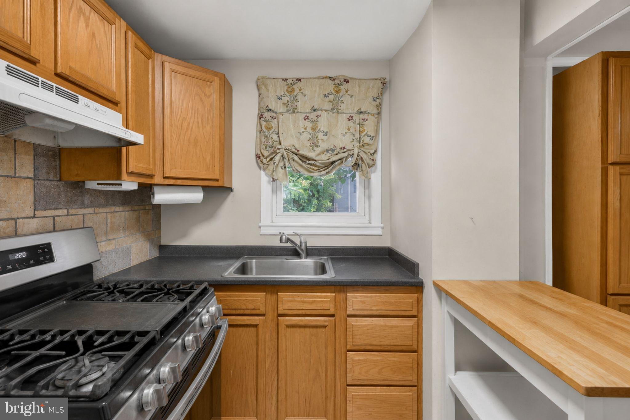 CATONSVILLE PINES - Residential