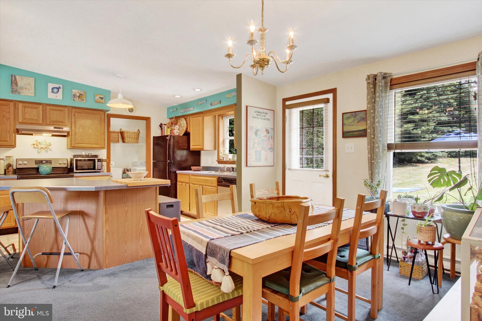 LAKE HERITAGE - Residential