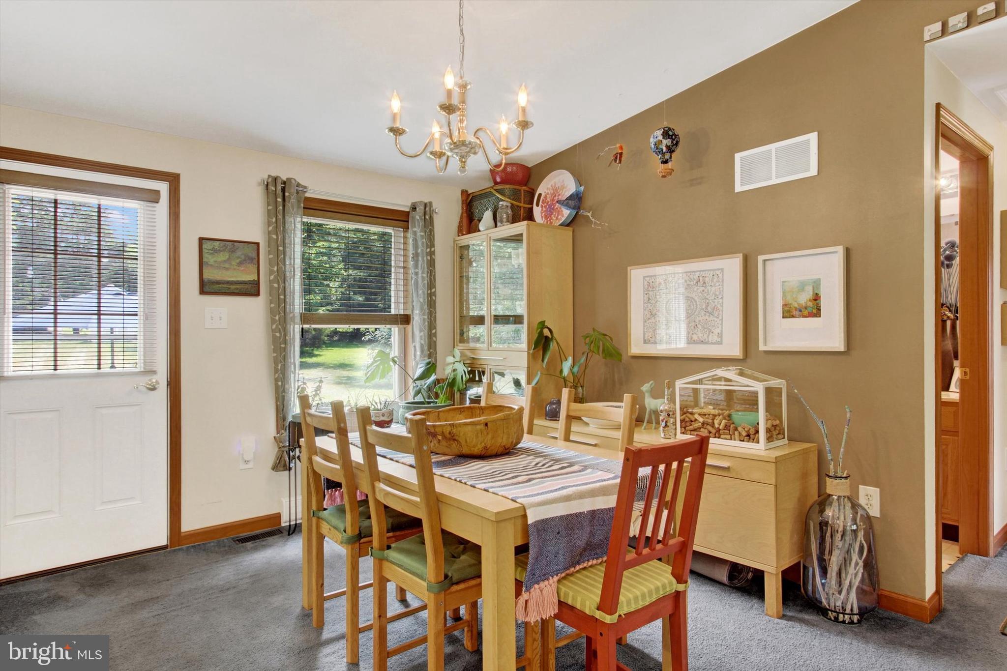 LAKE HERITAGE - Residential