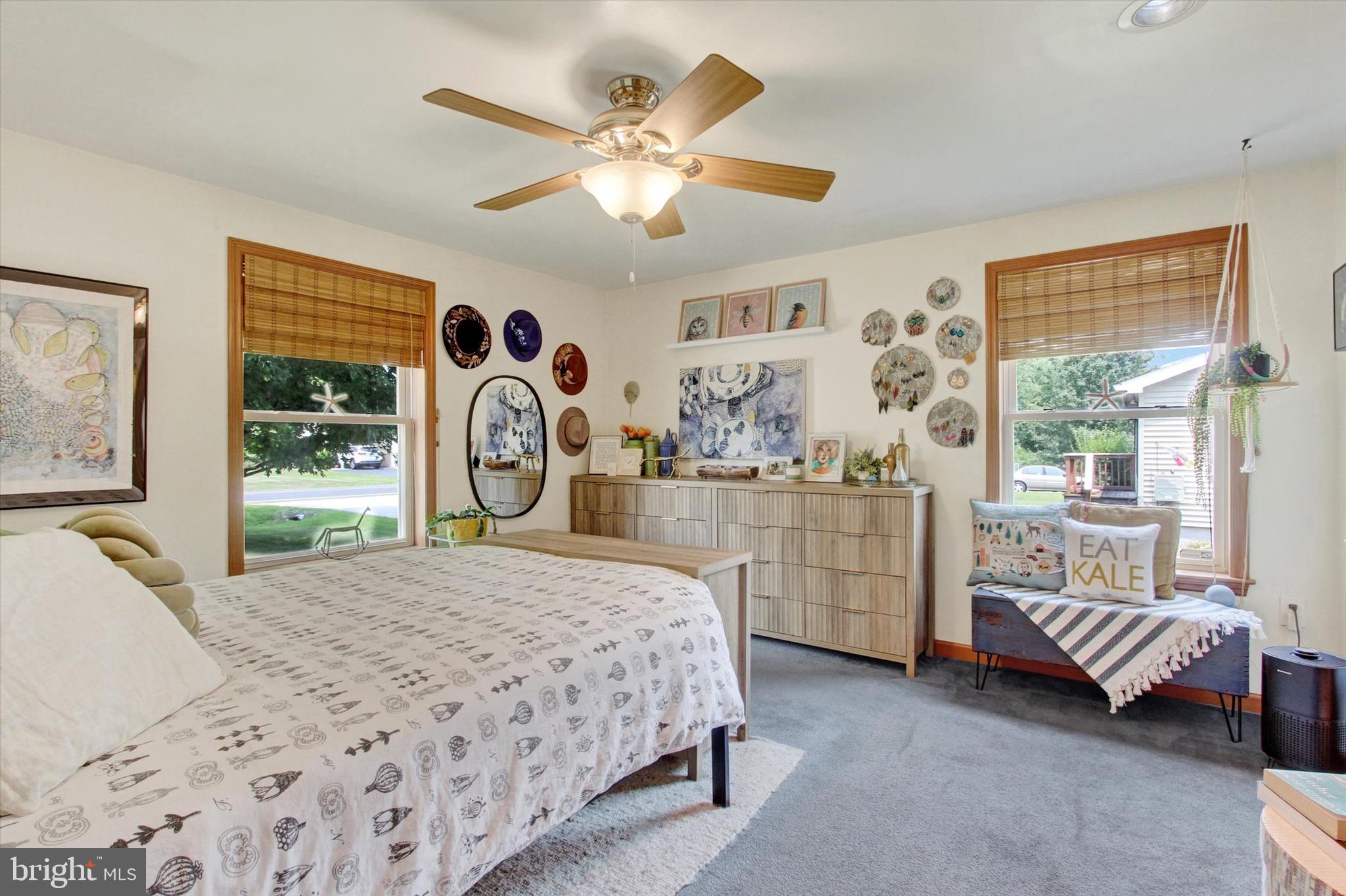 LAKE HERITAGE - Residential