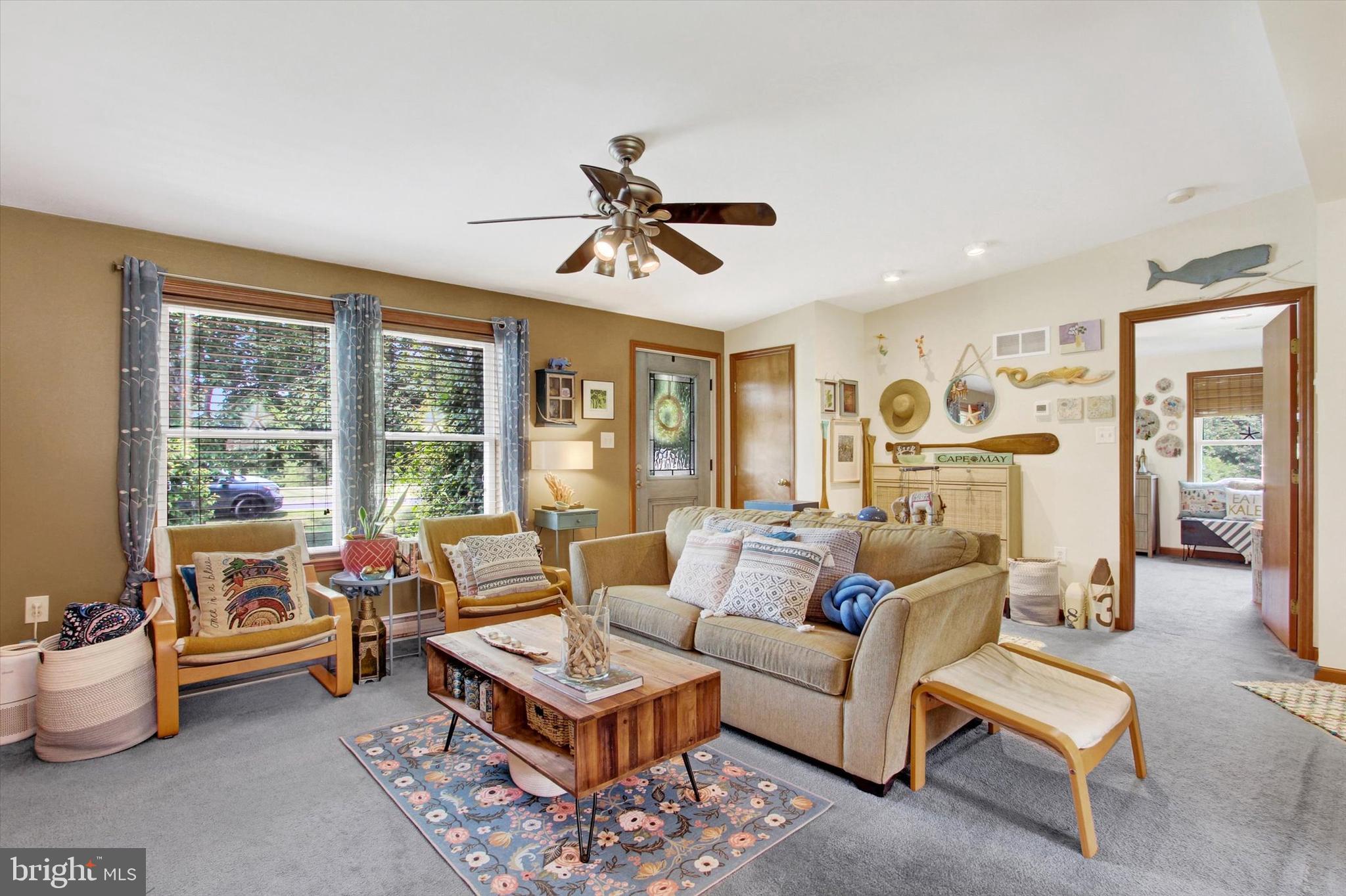 LAKE HERITAGE - Residential