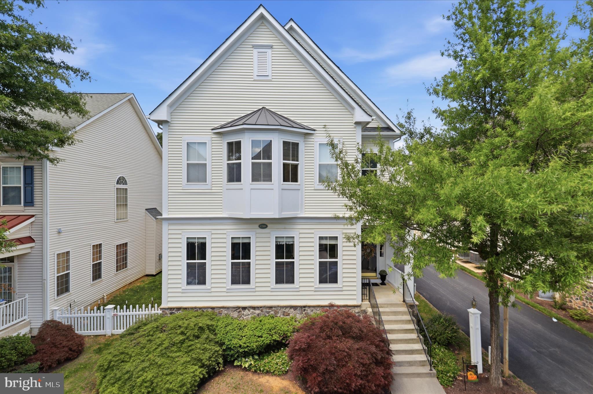 LAKE POINT ROUND HILL - Residential