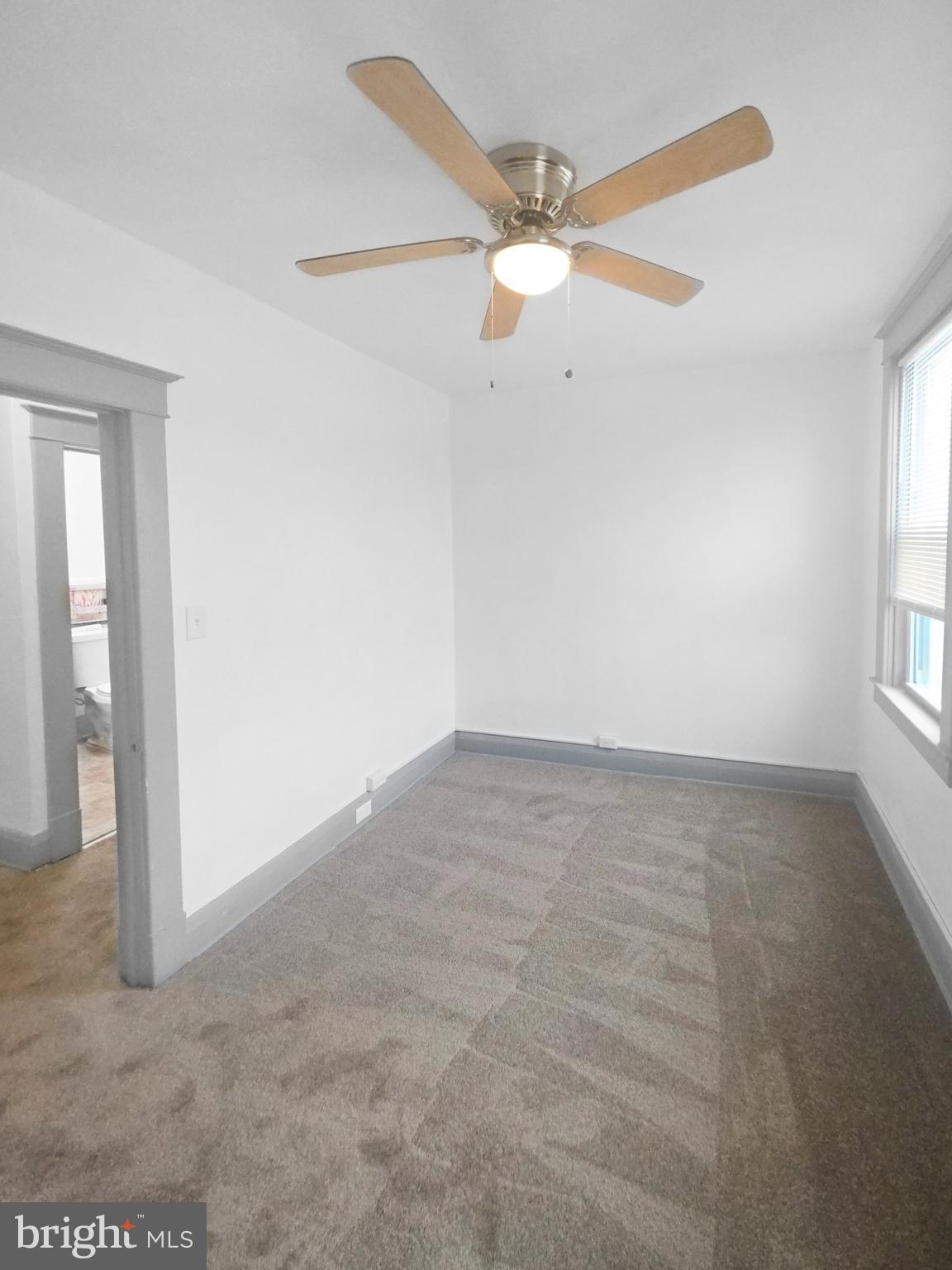 ROSEMONT - Residential Income