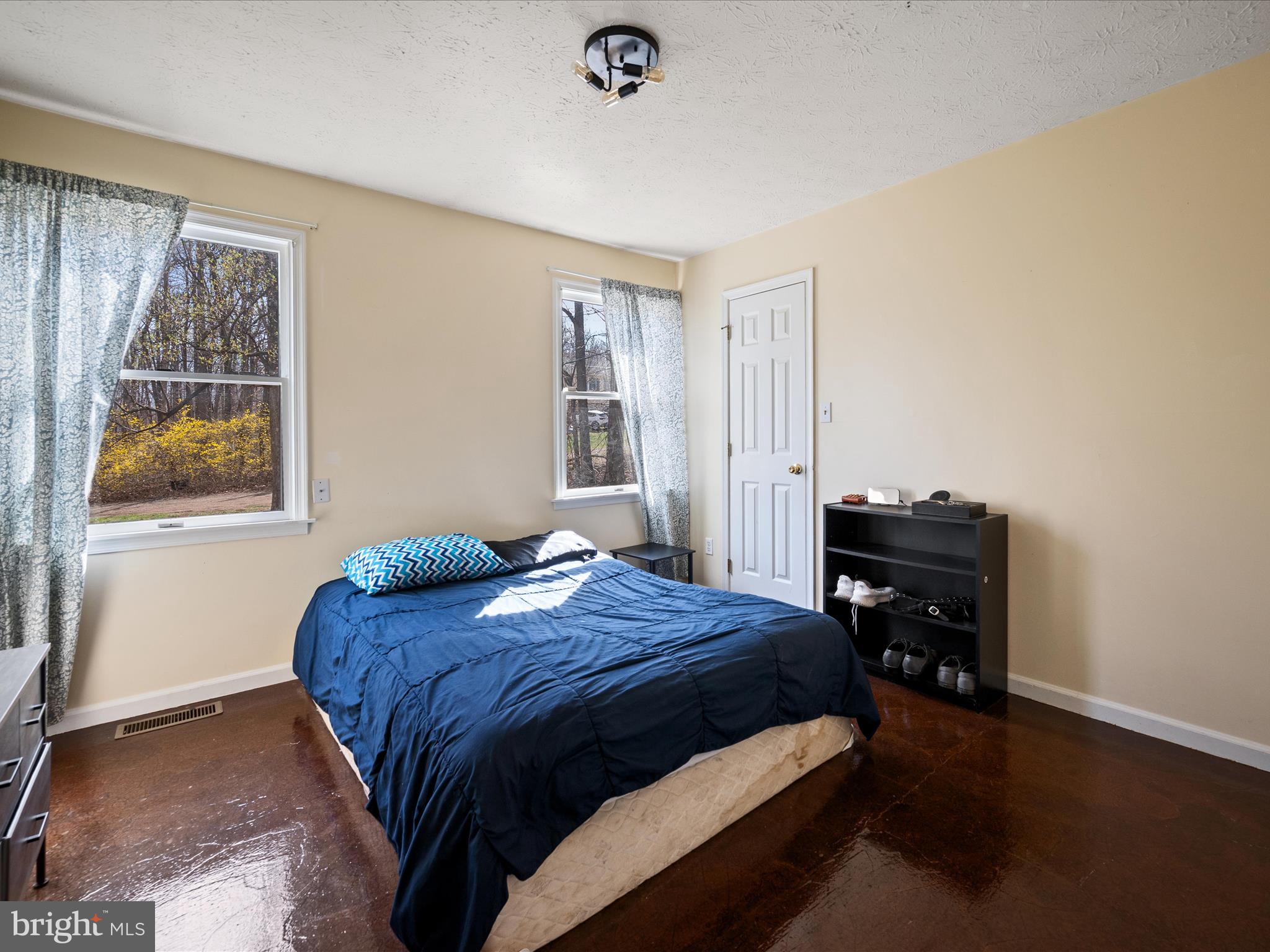 BLUE RIDGE MOUNTAIN ESTATES - Residential
