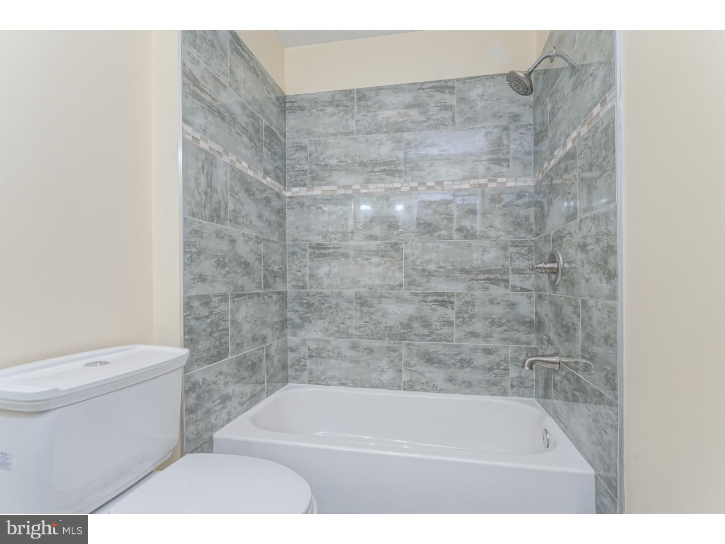 BRIDESBURG - Residential