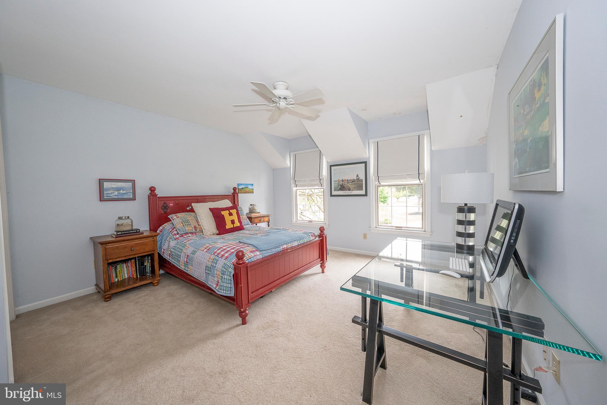 STONEGATE - Residential