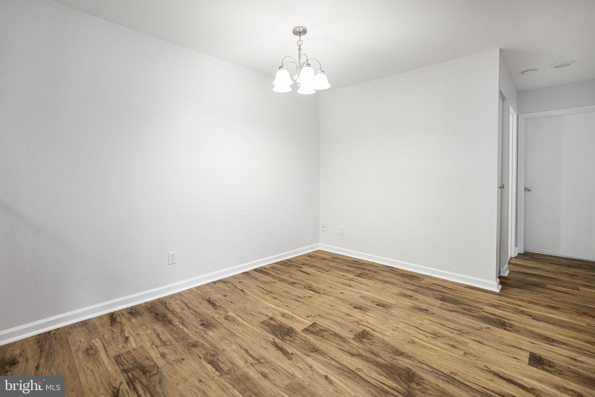CHERRY GLEN CONDOS - Residential