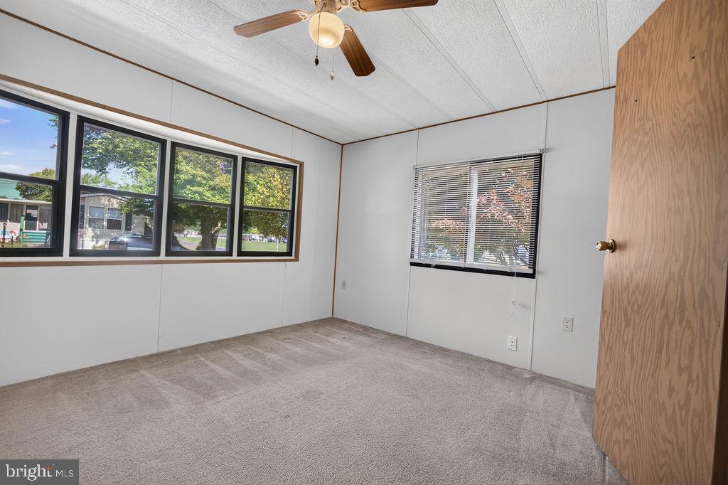 WINTERSET FARMS - Residential