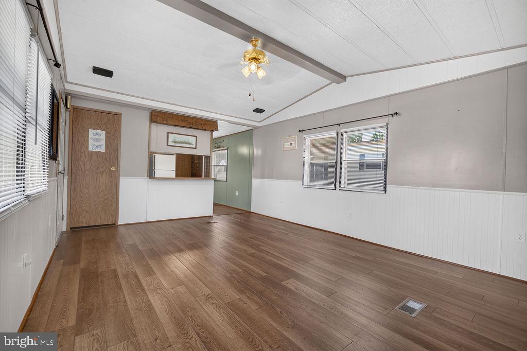 WINTERSET FARMS - Residential