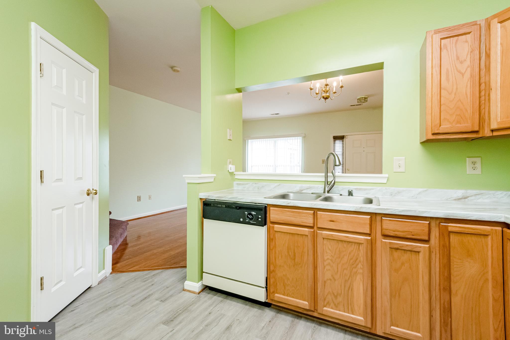 SEVEN OAKS - Residential