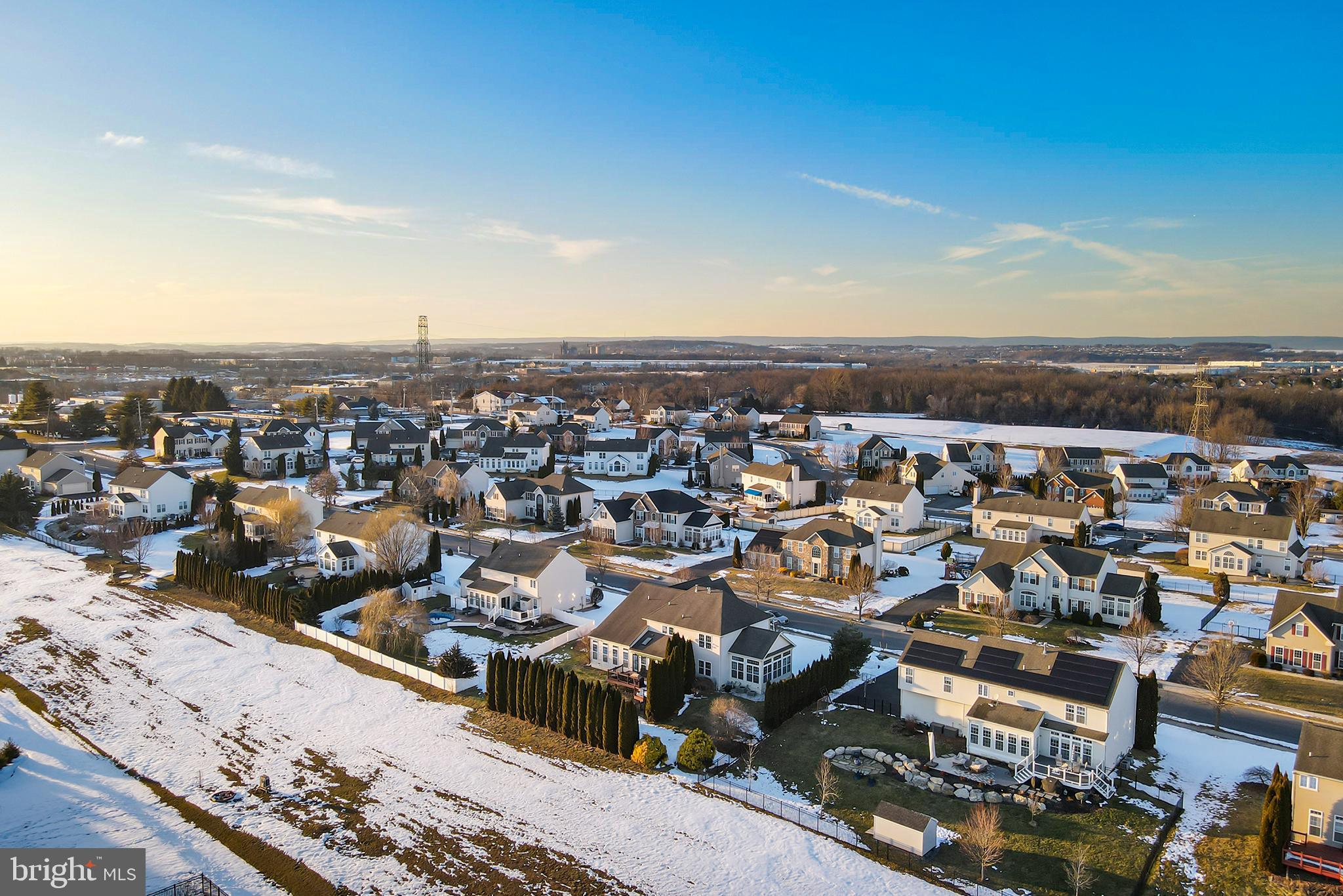 FOX RUN ESTATES - Residential