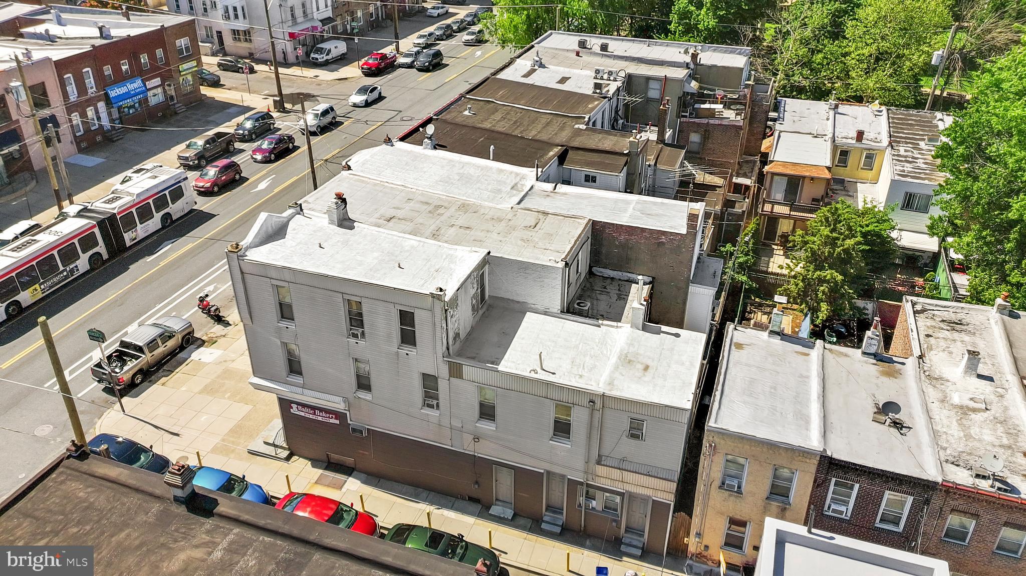 PORT RICHMOND - Residential