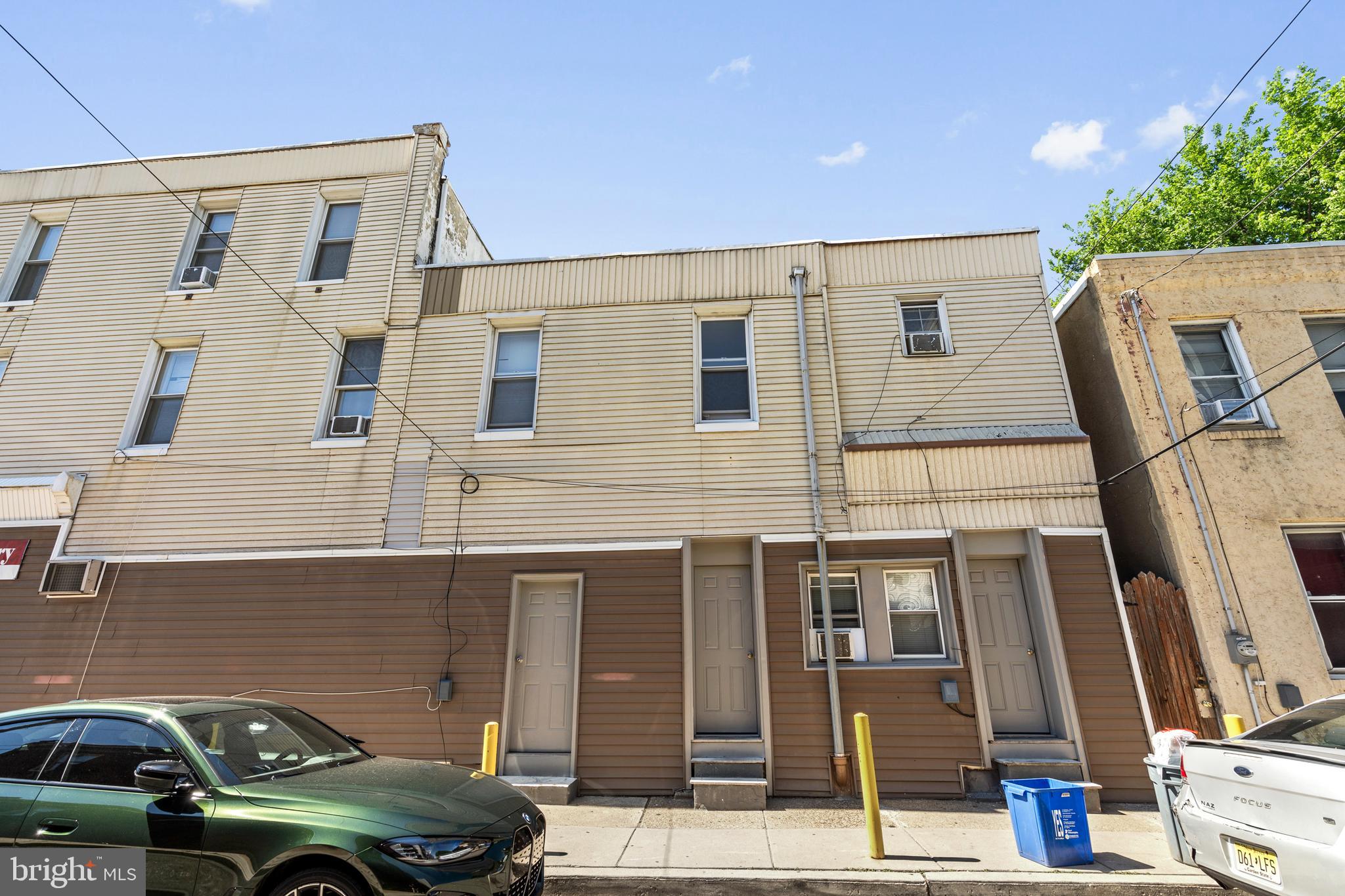 PORT RICHMOND - Residential