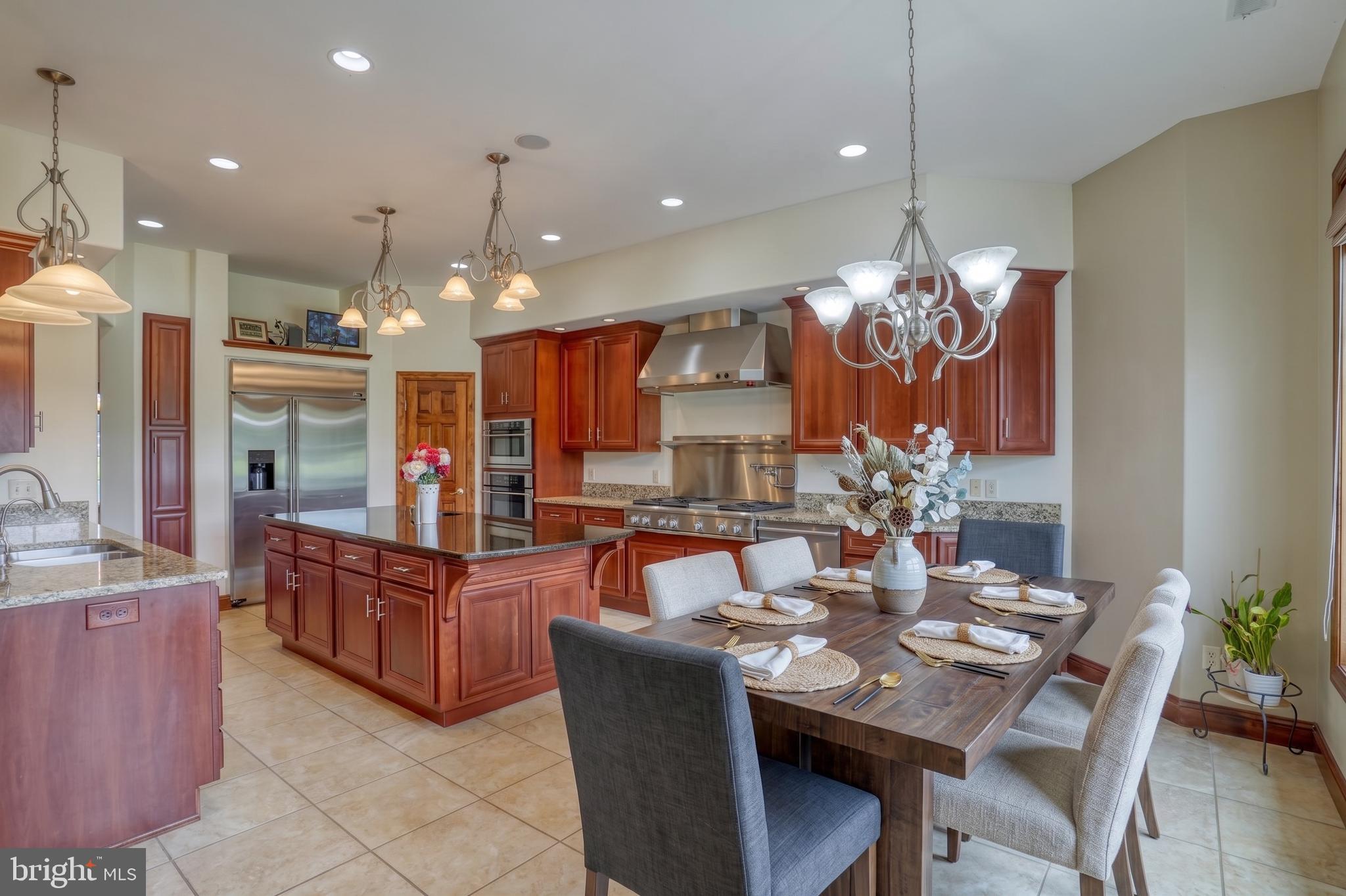 GREEN BRIAR - Residential