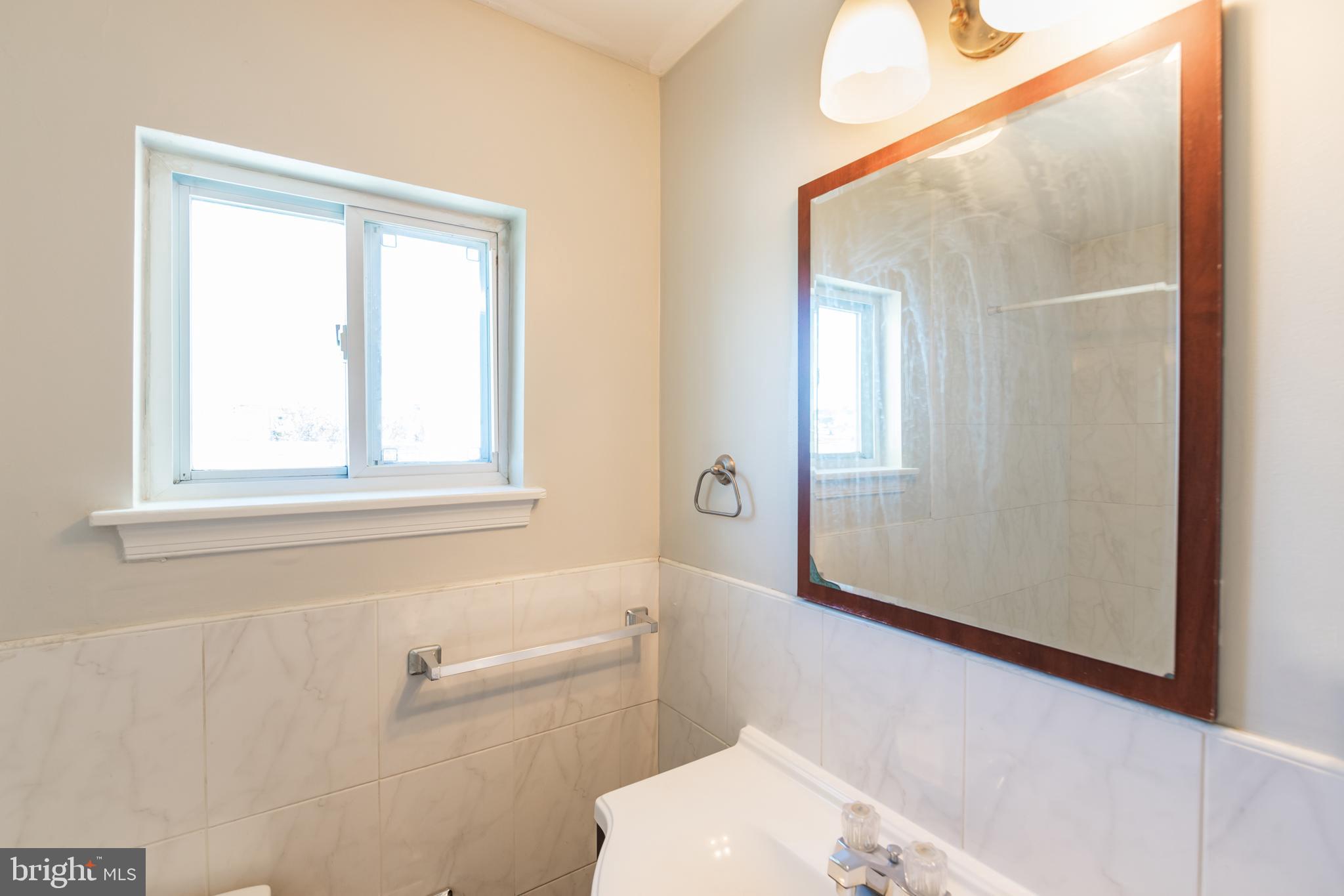EAST PASSYUNK CROSSING - Residential Lease