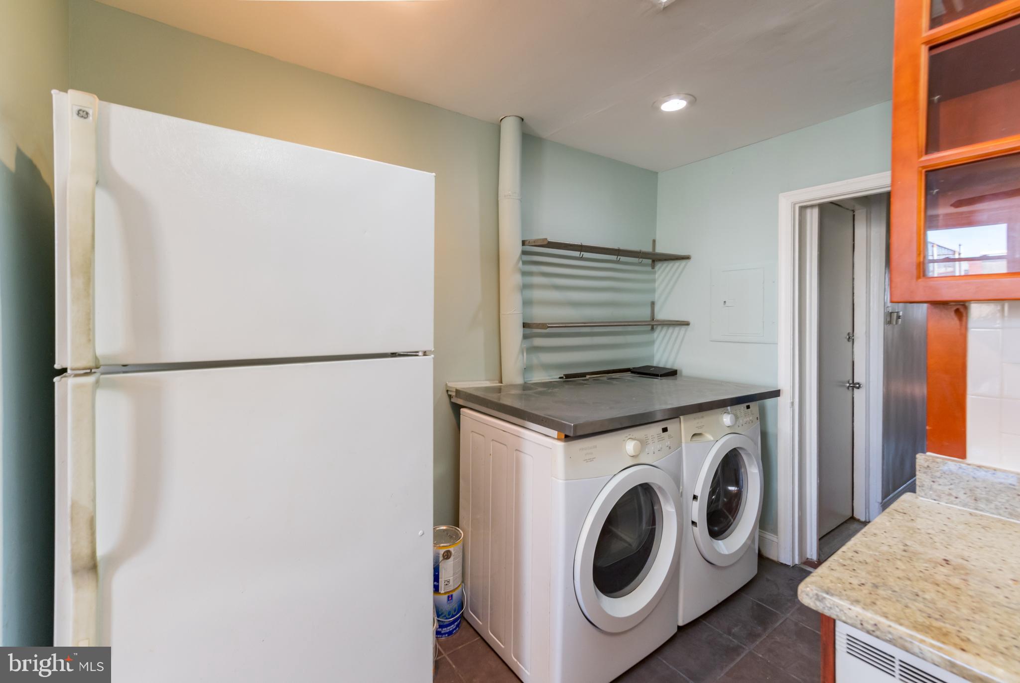 EAST PASSYUNK CROSSING - Residential Lease