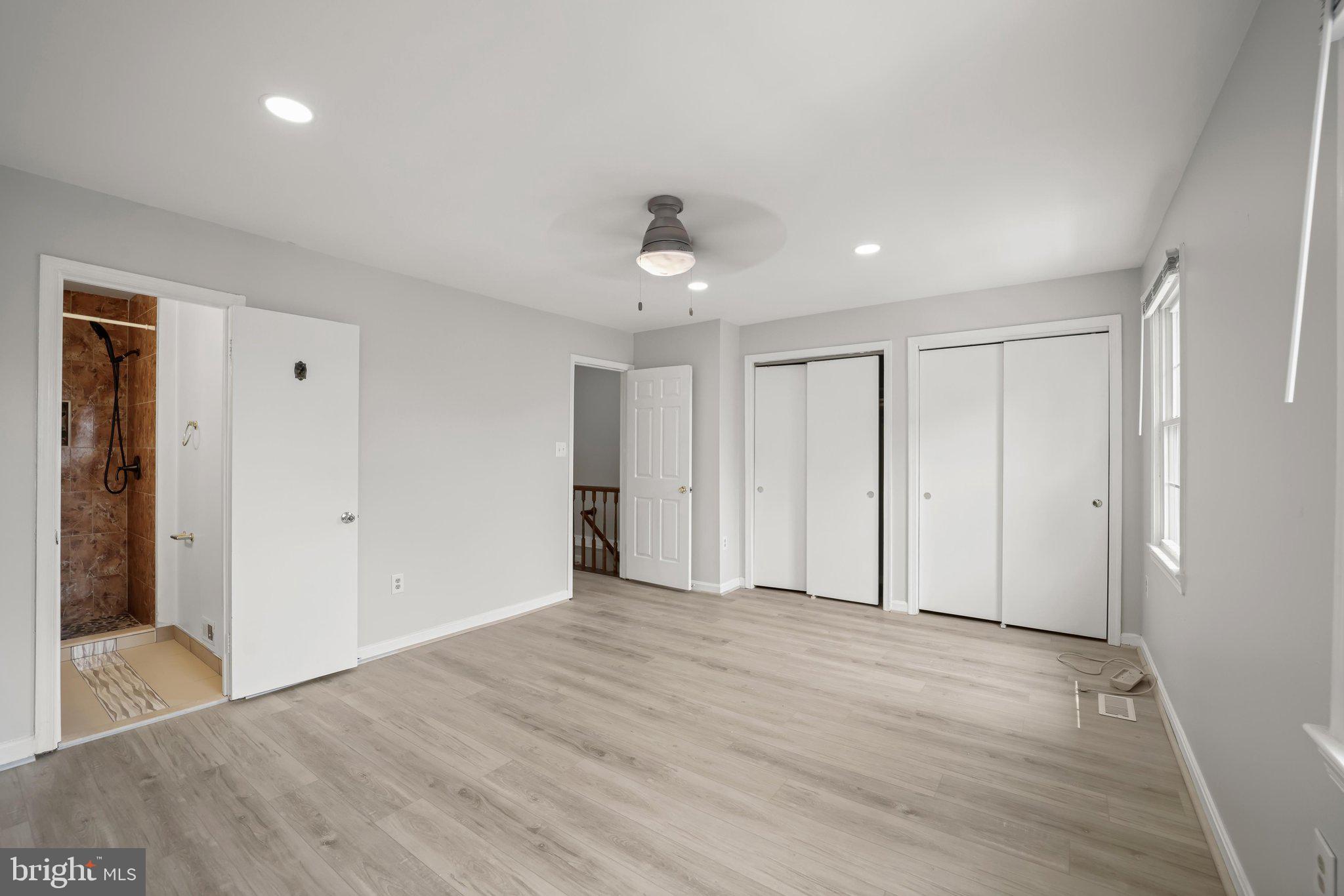 SURRATTS VILLAGE - Residential