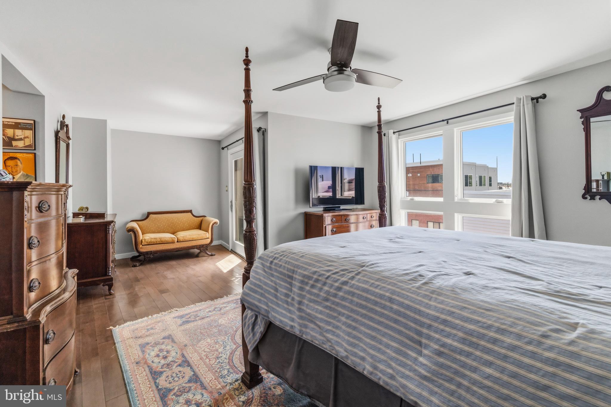 BELLA VISTA - Residential