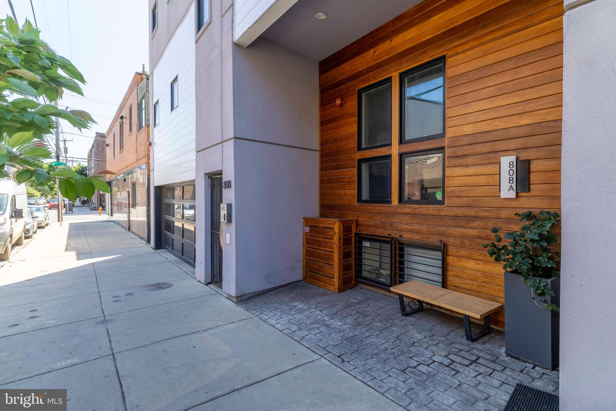 BELLA VISTA - Residential