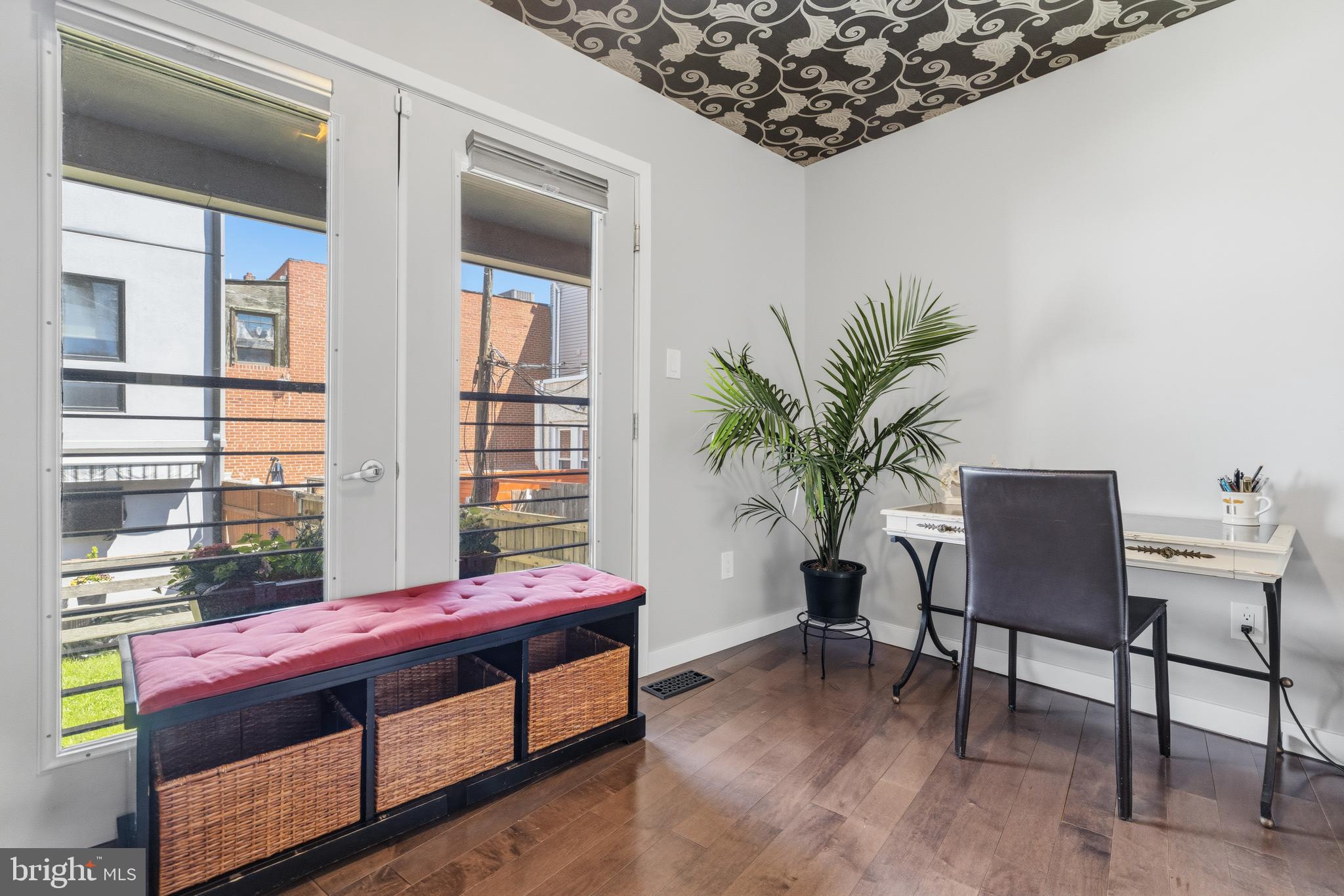 BELLA VISTA - Residential