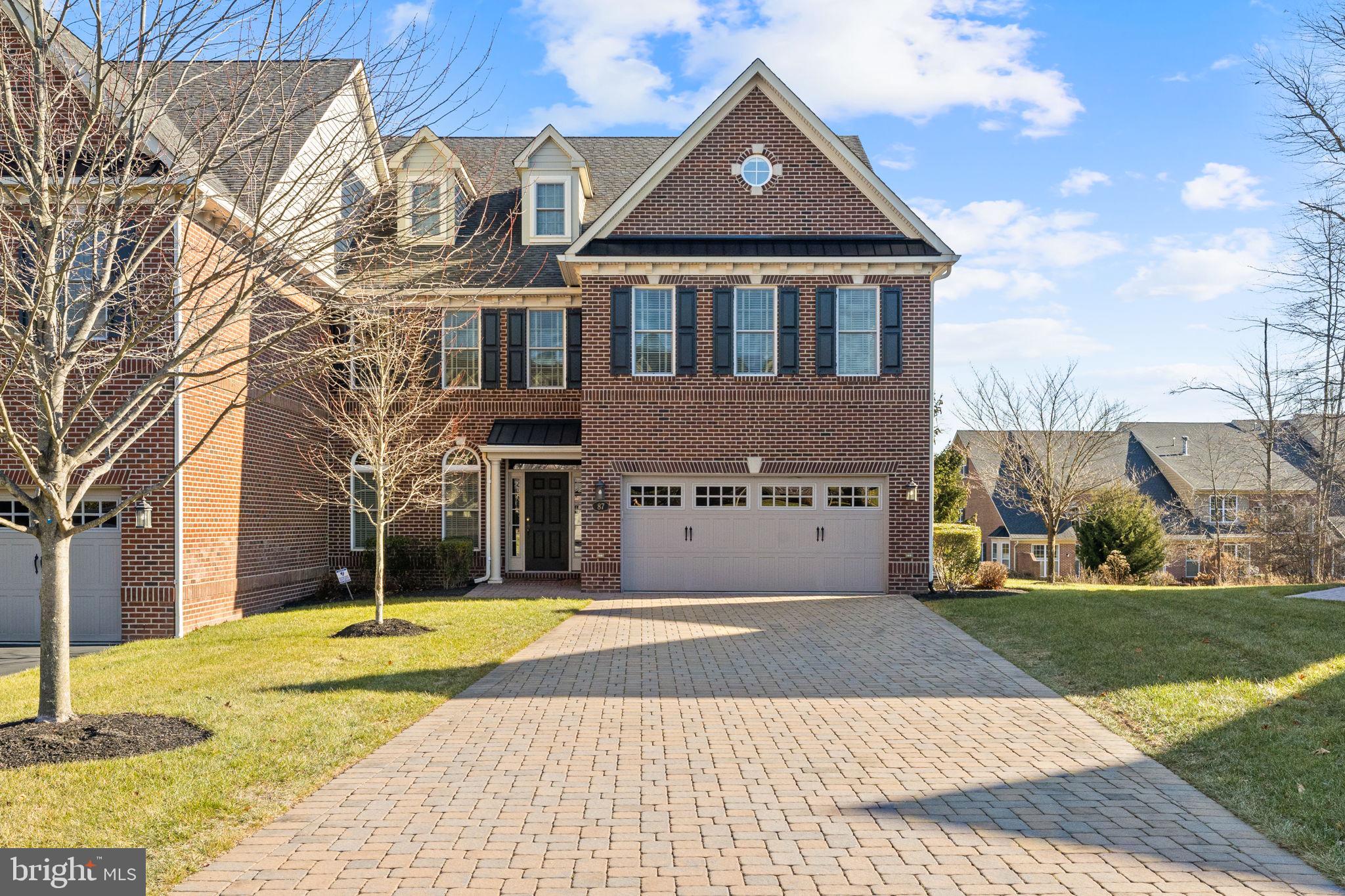 DELANCEY COURT - Residential