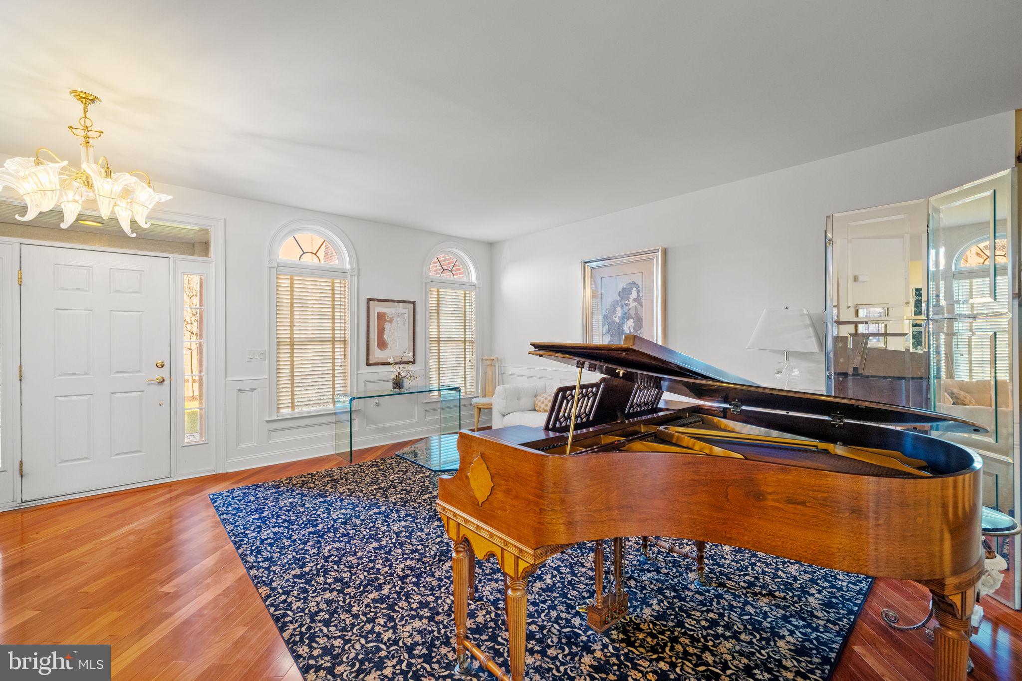 DELANCEY COURT - Residential