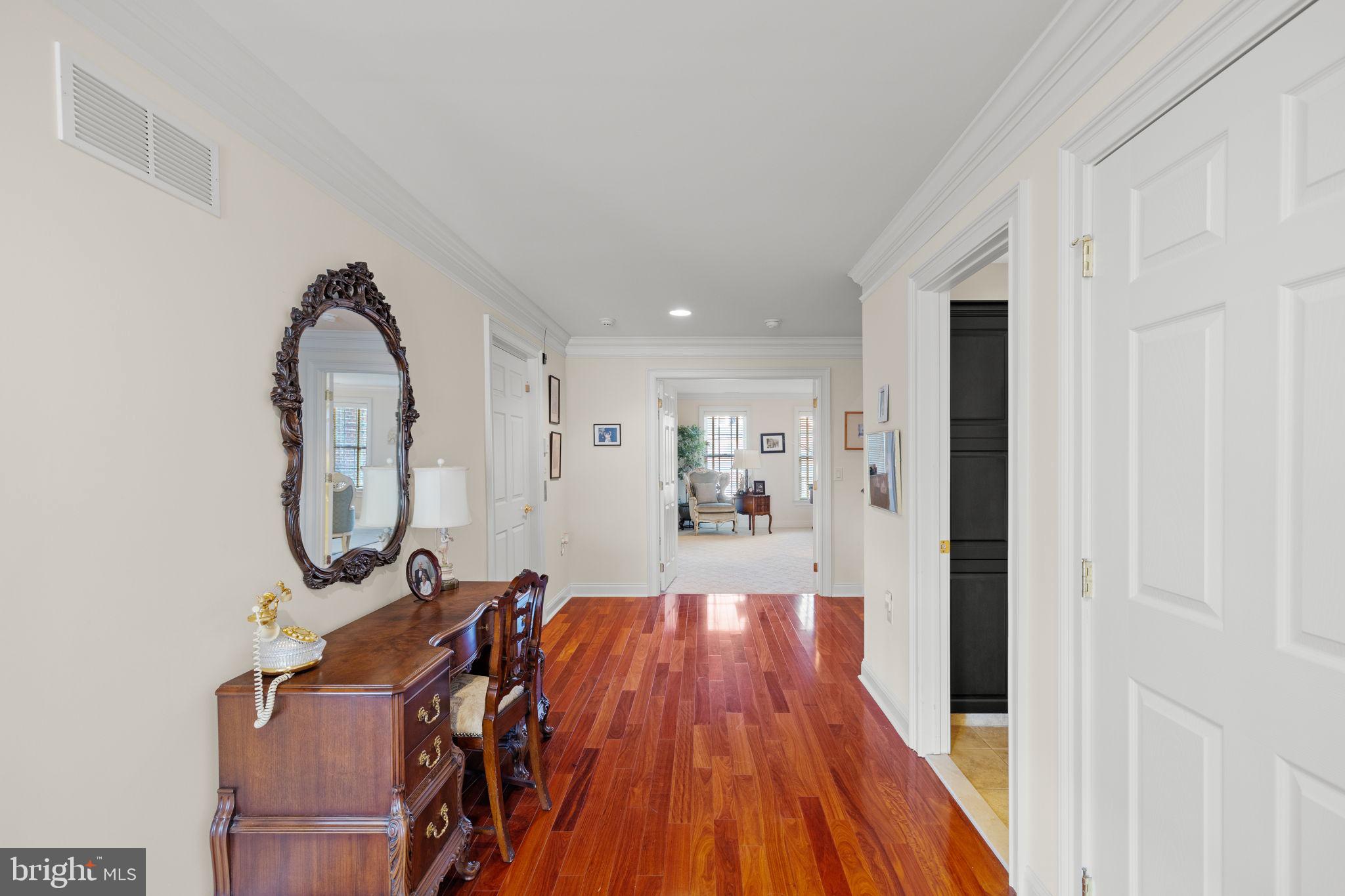 DELANCEY COURT - Residential