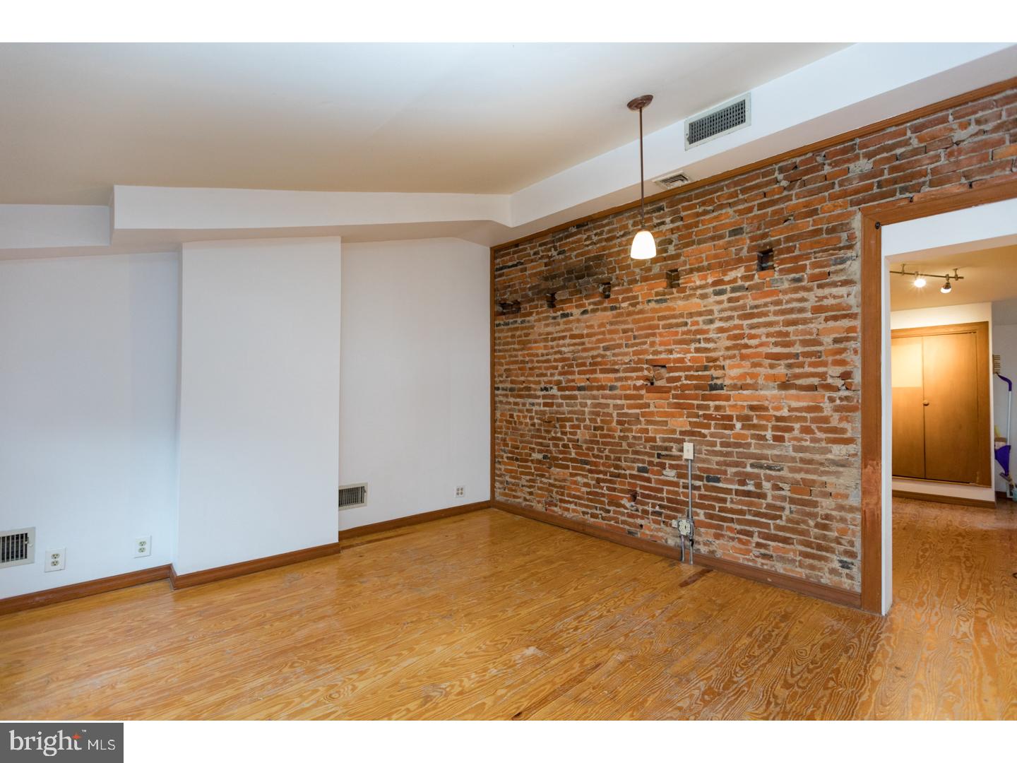 FISHTOWN - Residential Lease