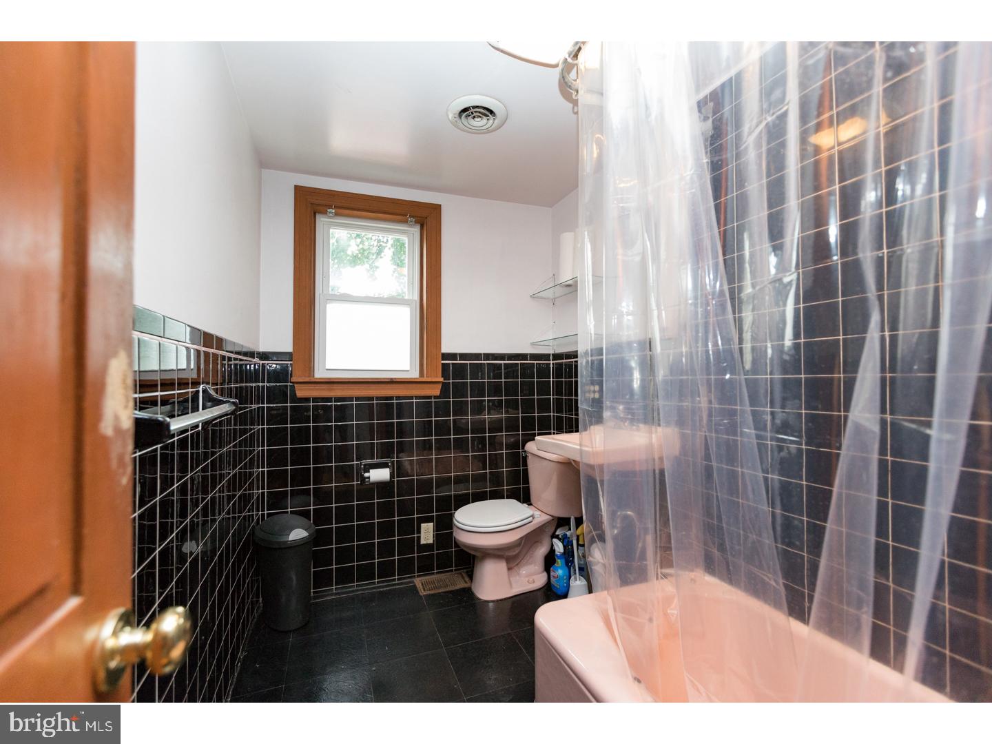 FISHTOWN - Residential Lease