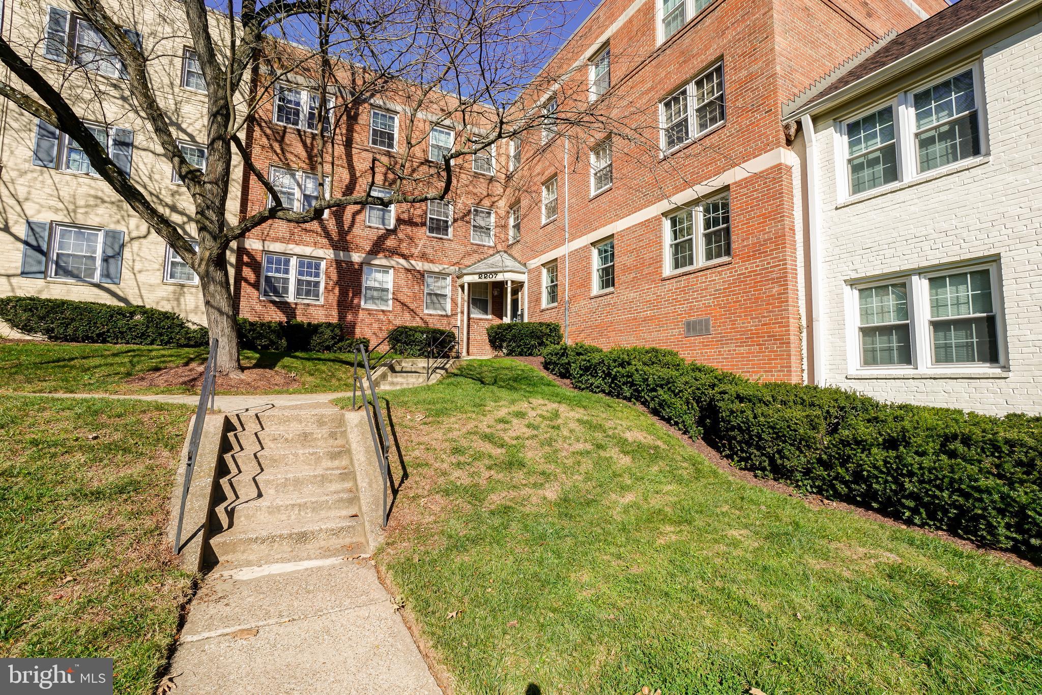 ROCK CREEK GARDENS CONDOMINIUMS - Residential