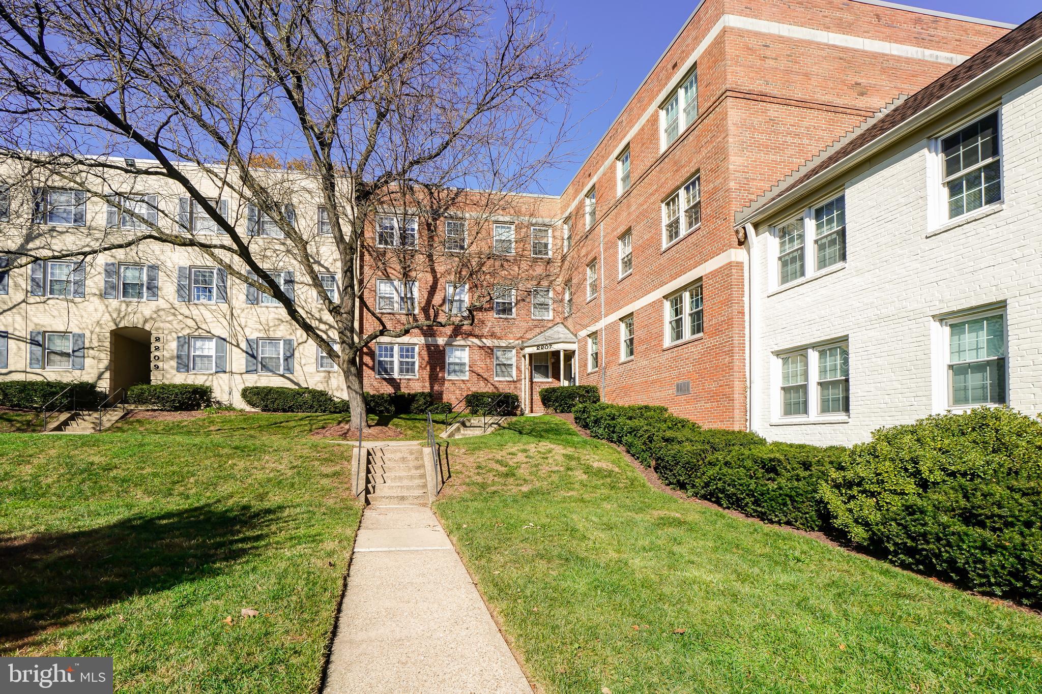 ROCK CREEK GARDENS CONDOMINIUMS - Residential