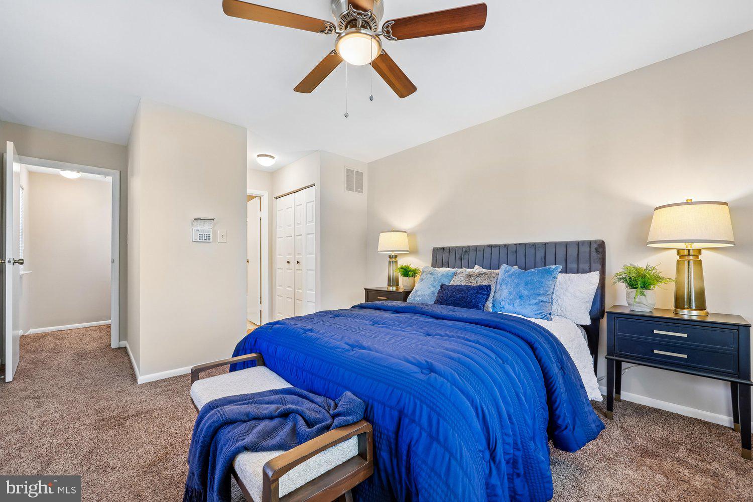 HOMELAND VILLAGE - Residential