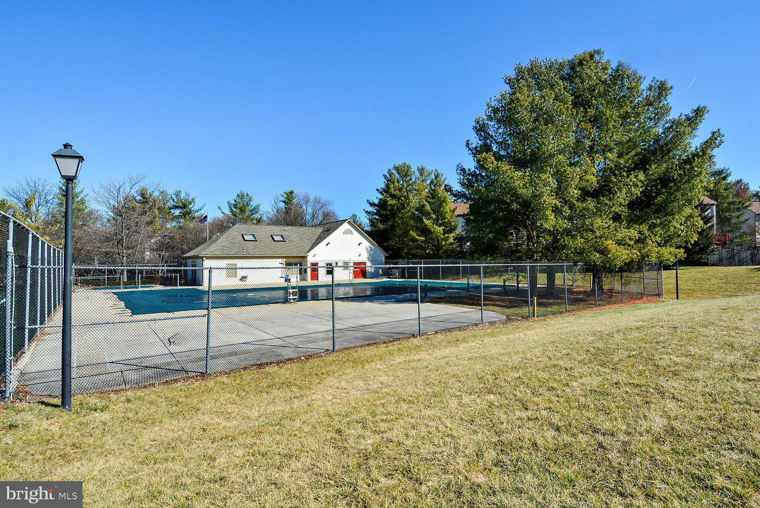 HOMELAND VILLAGE - Residential