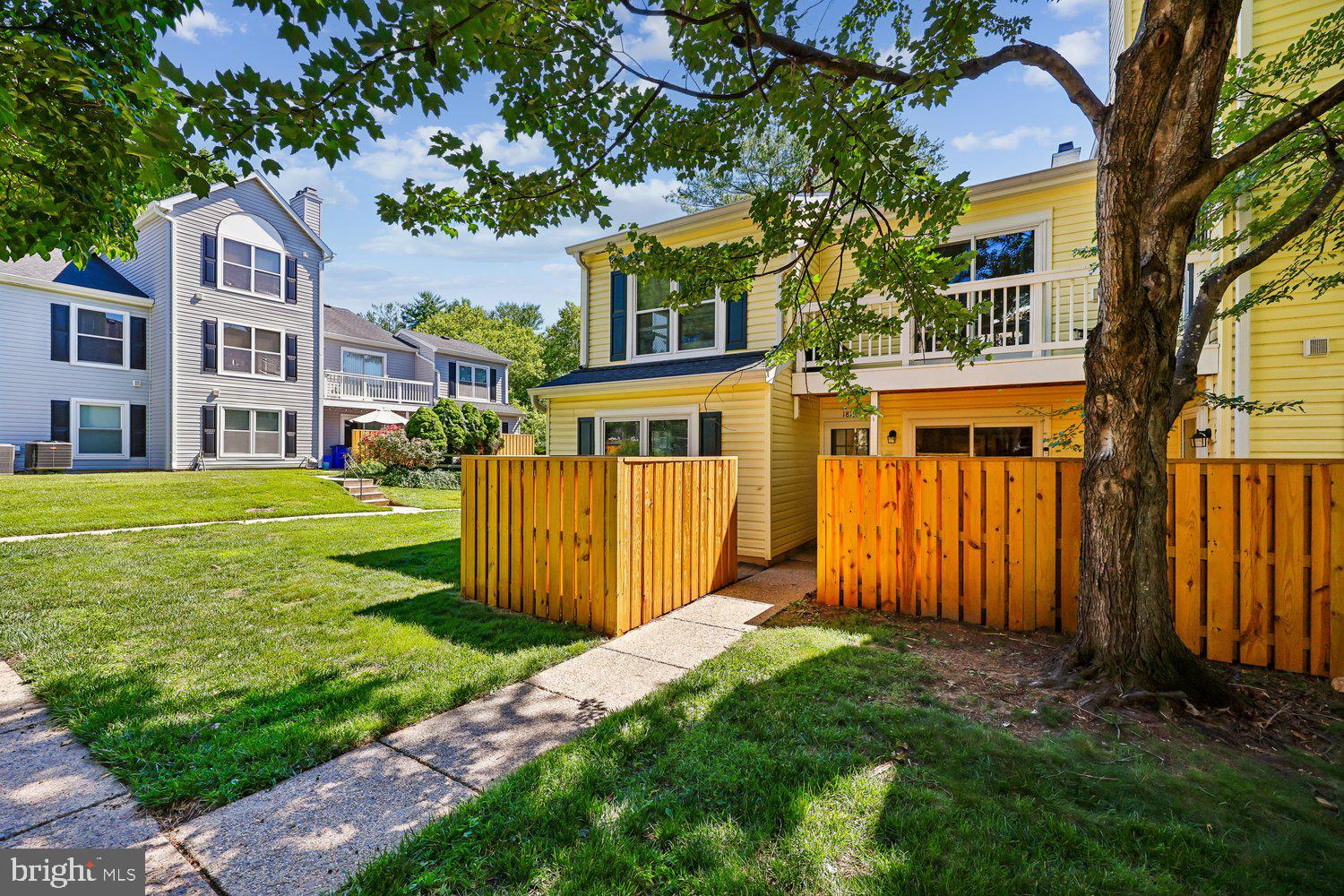 HOMELAND VILLAGE - Residential