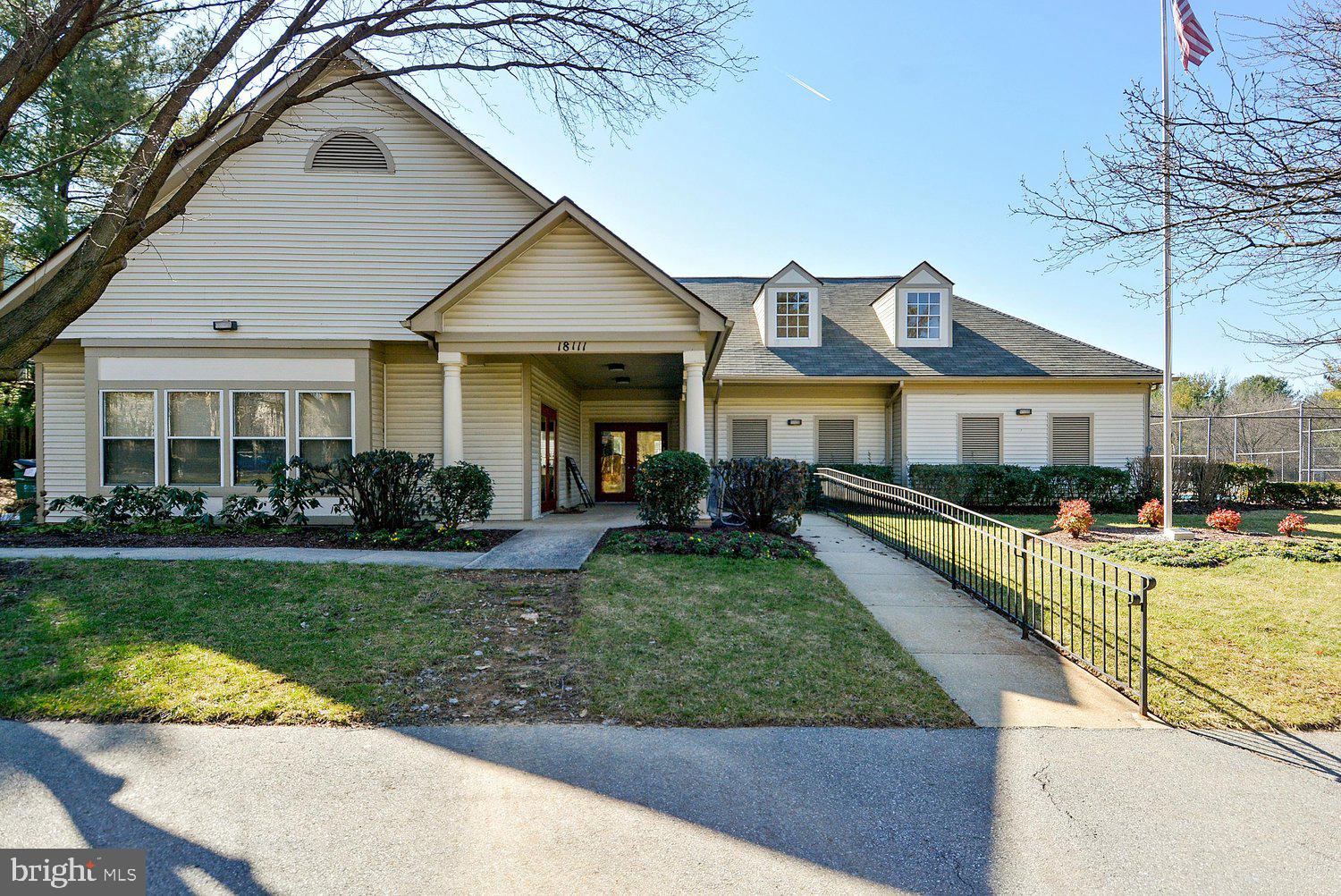 HOMELAND VILLAGE - Residential