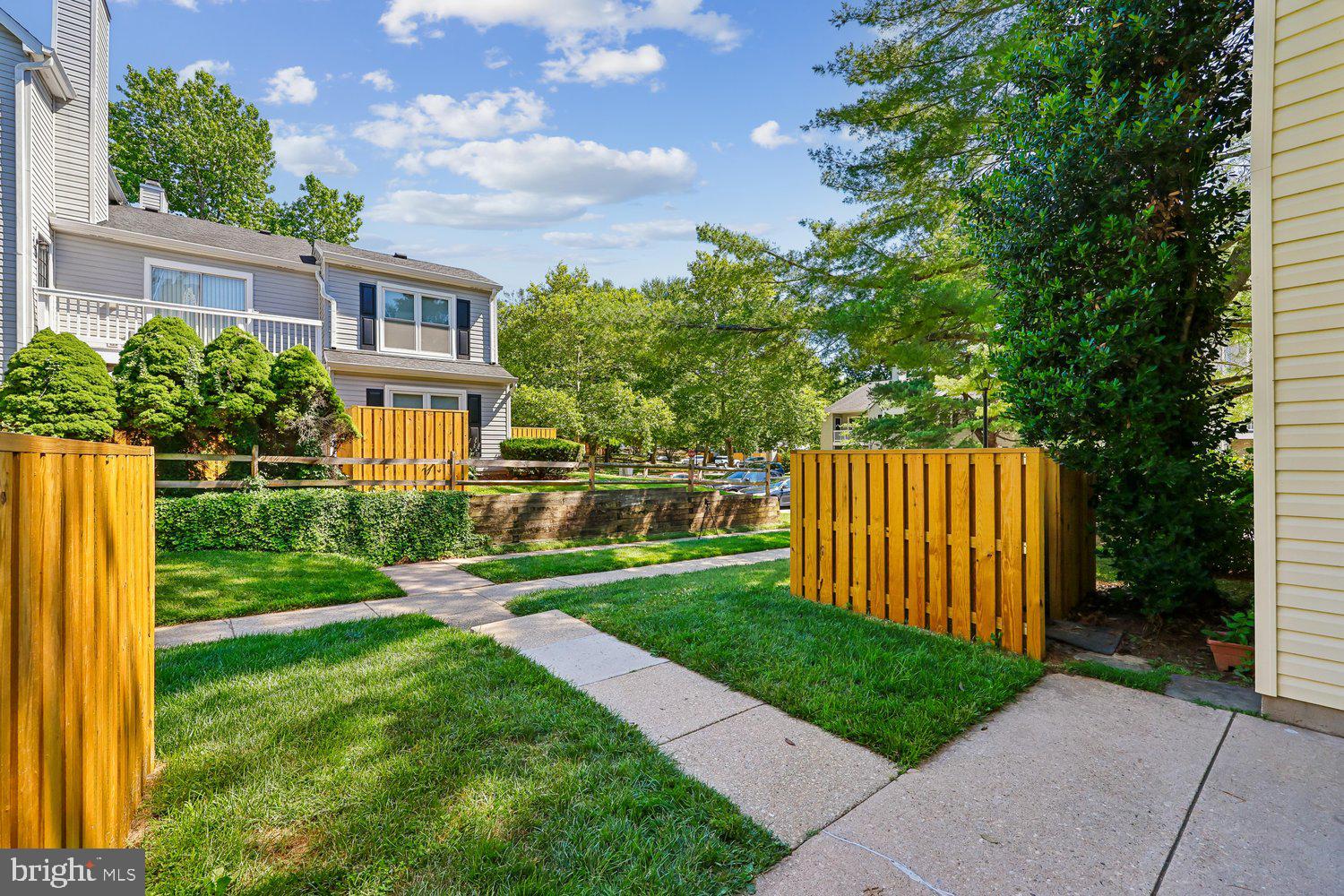 HOMELAND VILLAGE - Residential