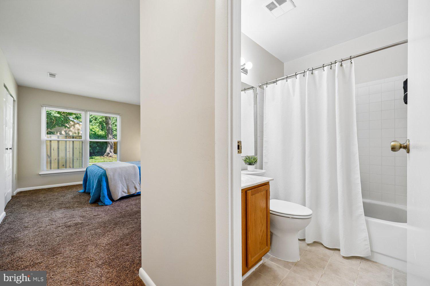 HOMELAND VILLAGE - Residential