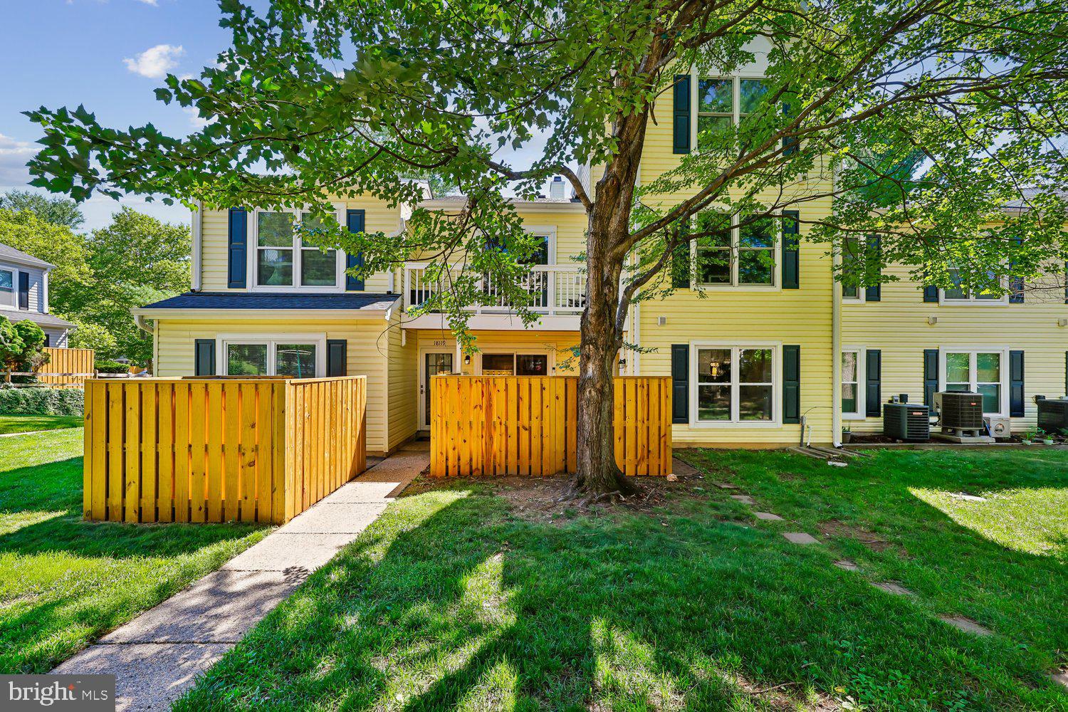 HOMELAND VILLAGE - Residential
