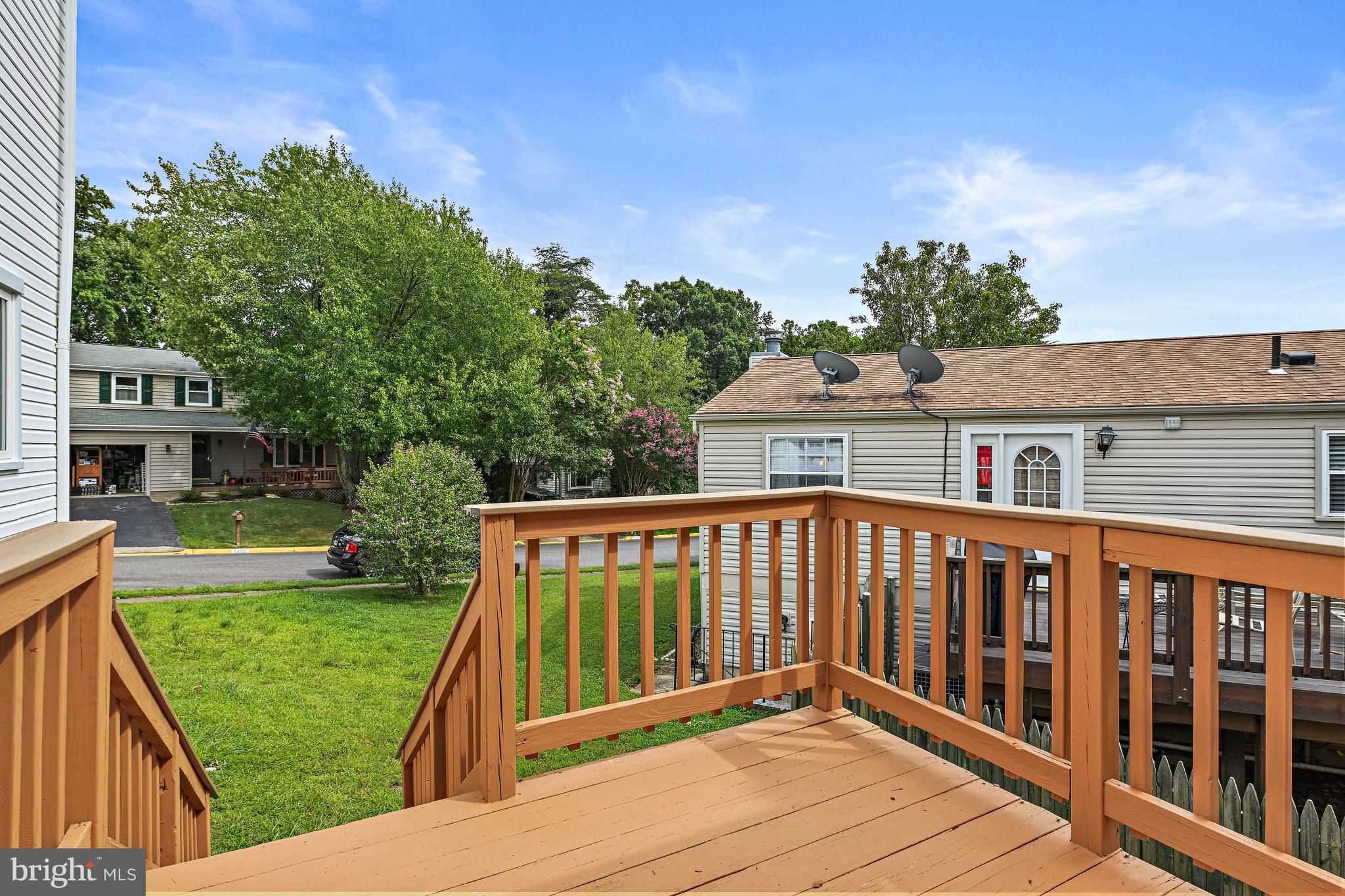 STARLIT PONDS - Residential Lease