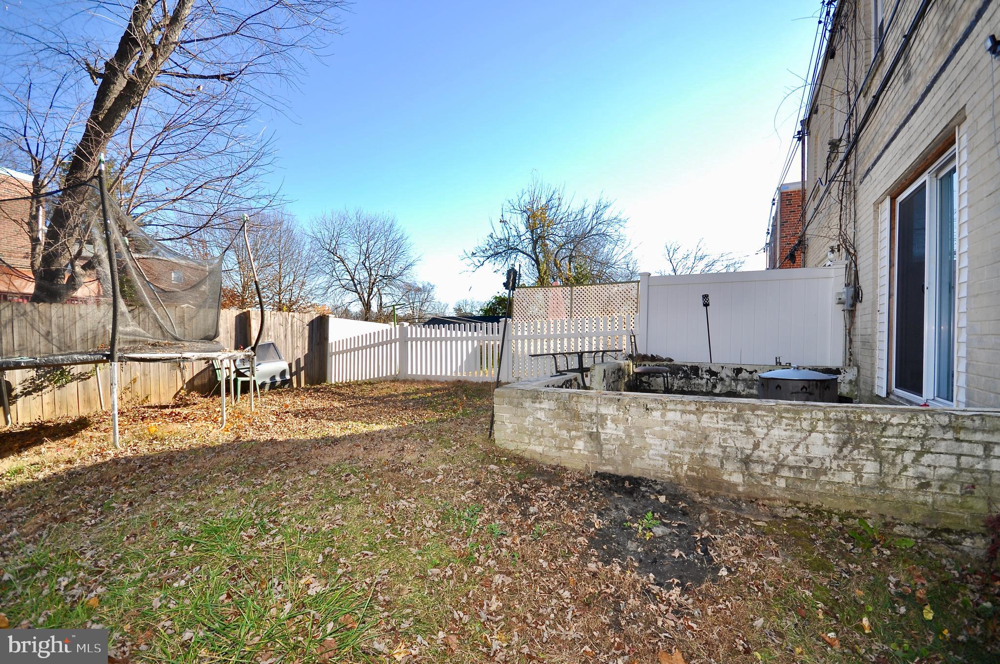 SOMERTON - Residential