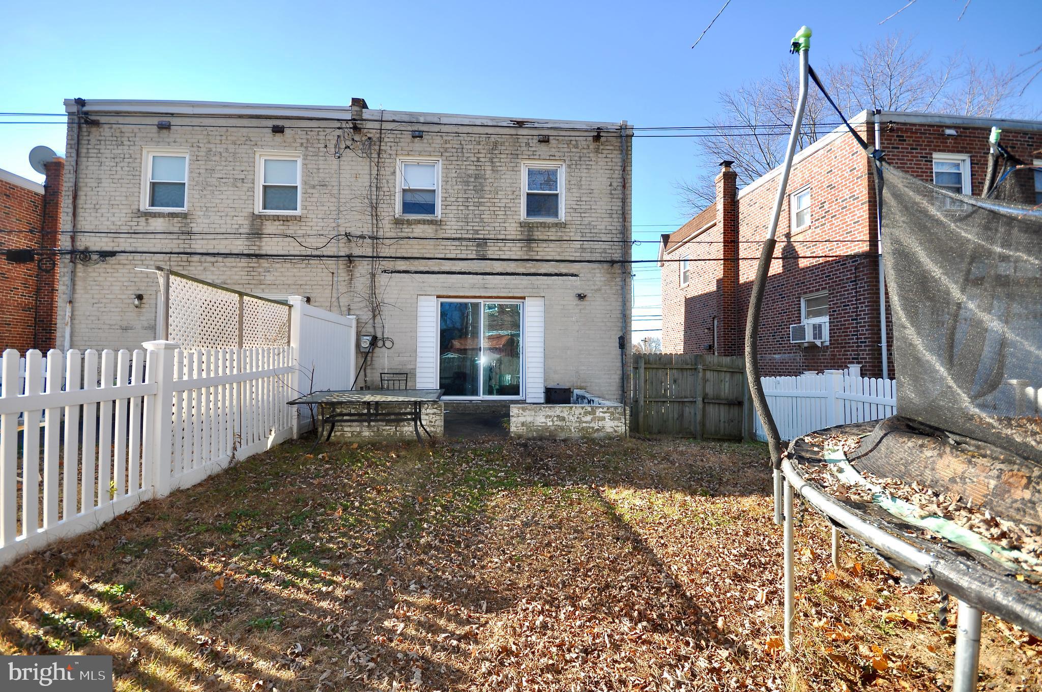 SOMERTON - Residential