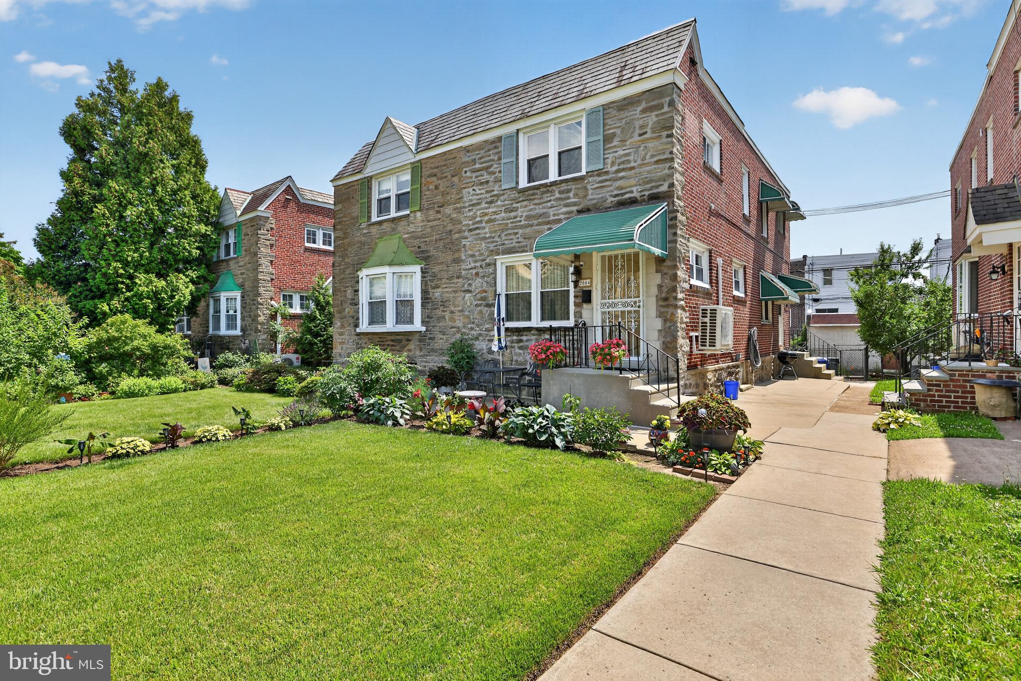 “Every home has a story — and 2004 Vista street] is one that’s been cared for, loved, and thoughtfully updated over the years.

From the moment you walk in, you feel the warmth of the space: the natural light, the comfortable layout, and the sense that this home was designed for real living. The kitchen is the heart of the home, perfect for cooking, gathering, and connecting. Gathering in the Dining room is perfect for entertaining year-round.

Upstairs, the 3 bedrooms offer privacy and comfort, a full modern updated bathroom with shower
The lower level is great for playroom, TV watching or social gathering., with newly finished power room and adjacent laundry and garage.

Outside has a privacy fence with a vegetable garden for growing summer months of bounty for the fall, while the outdoor space gives you room to breathe — whether it’s morning coffee, weekend barbecues, or simply unwinding after a long day.


This is the kind of home buyers wait for: clean, updated, well‑maintained, and priced right. If you’re looking for a place where you can start your next chapter, this is it.

Reach out for a tour — "You won't be disappointed"!