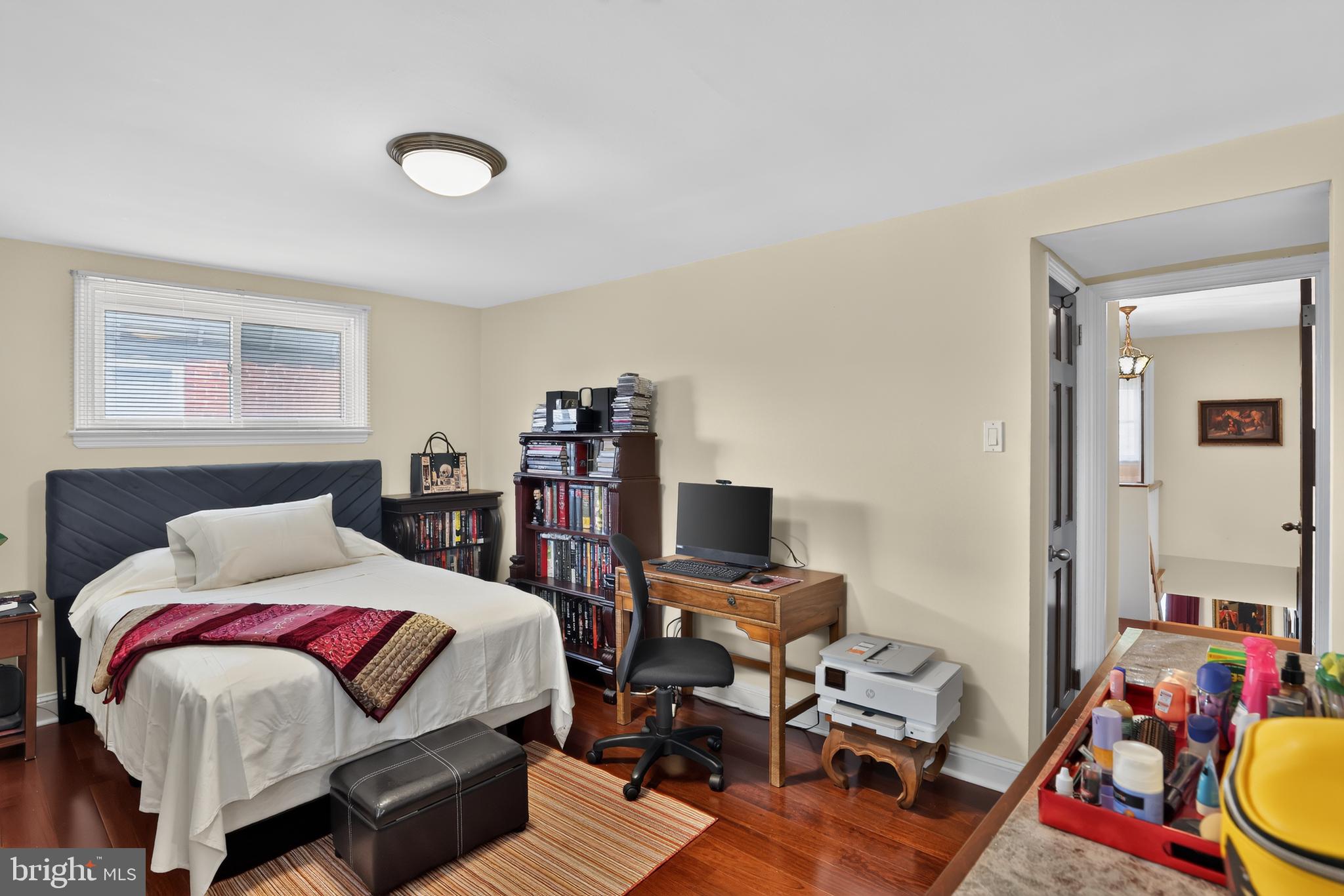 RHAWNHURST - Residential