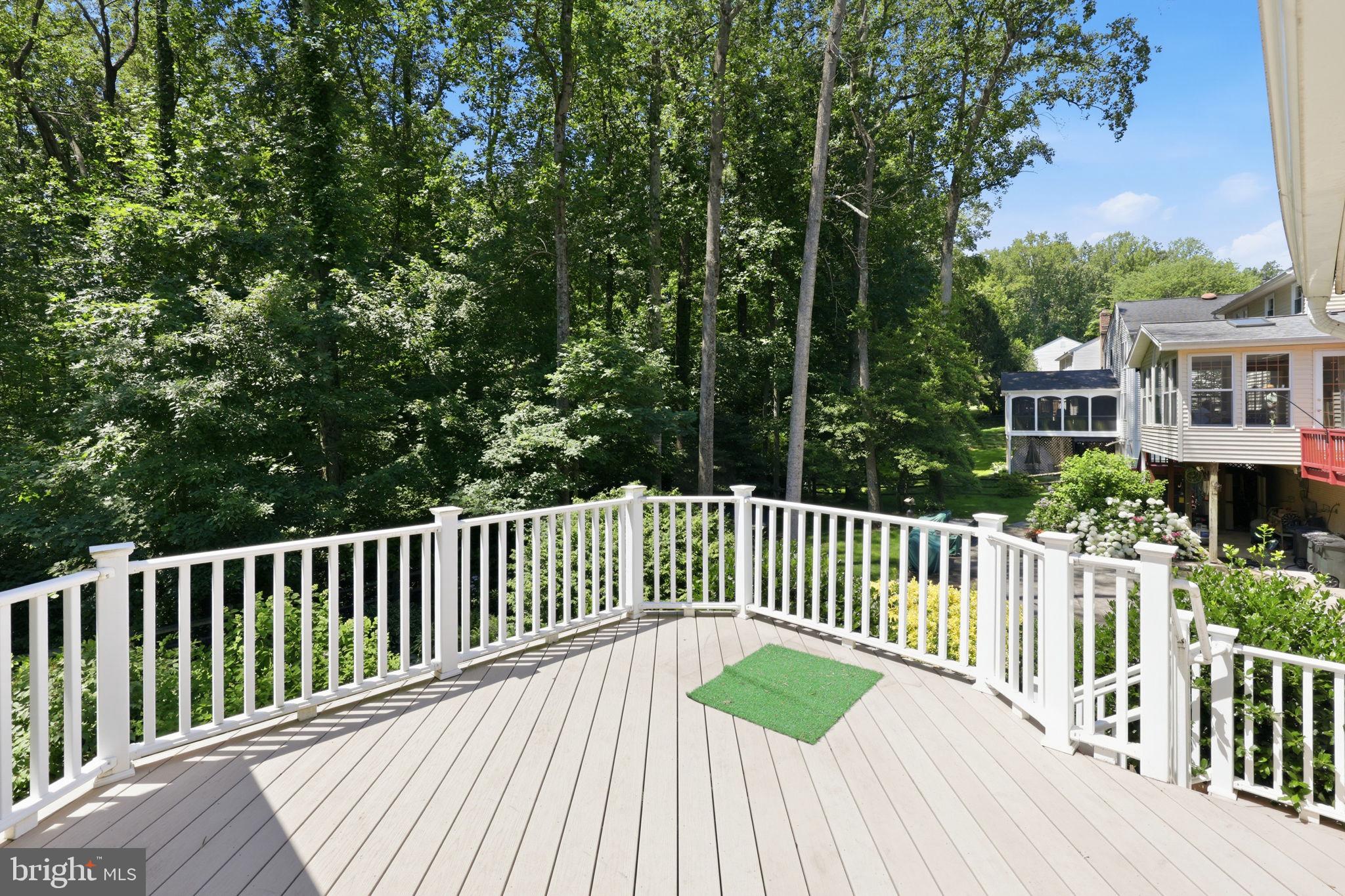 BURKE CENTRE - Residential