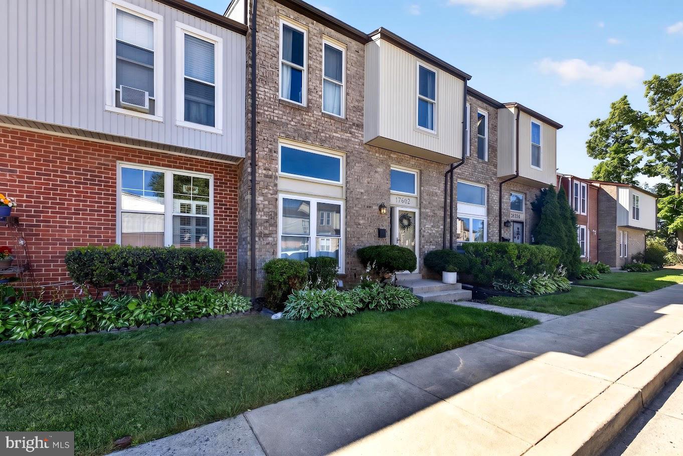MILL CRK TOWNE EAST - Residential