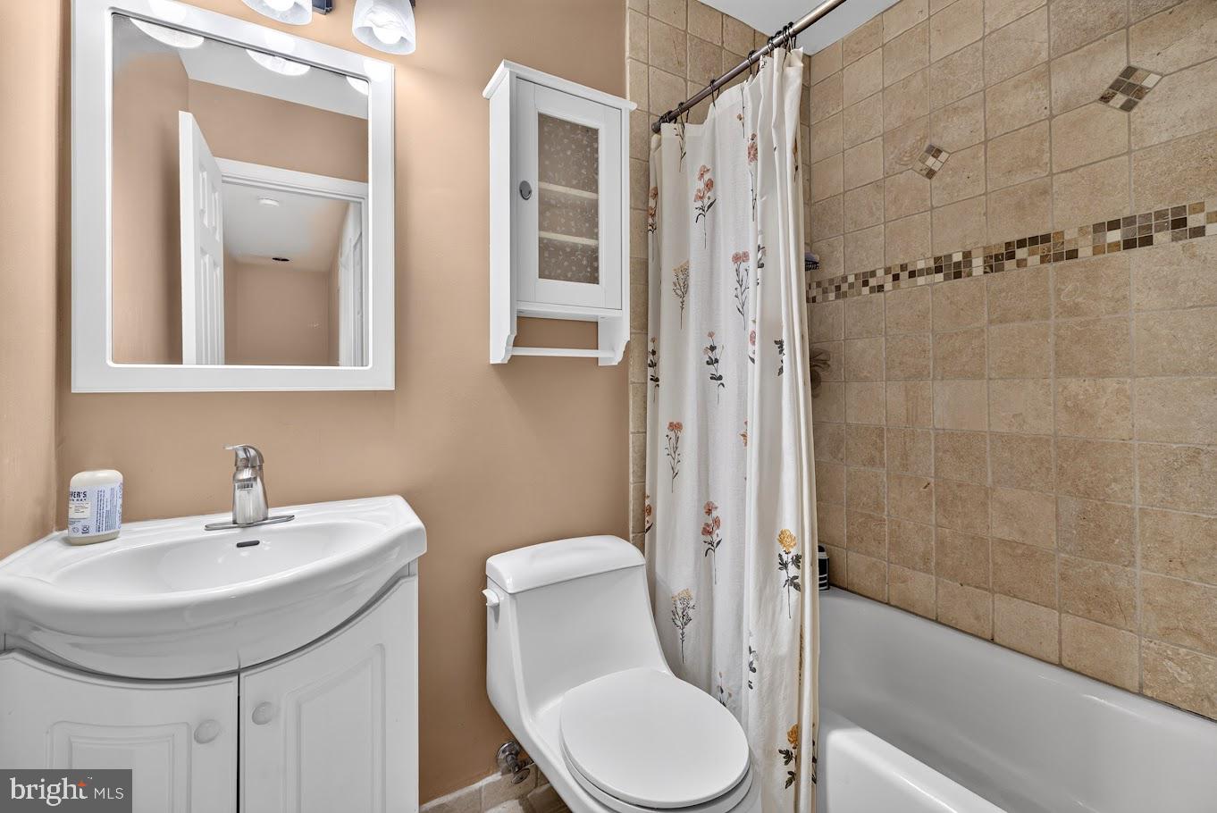 MILL CRK TOWNE EAST - Residential