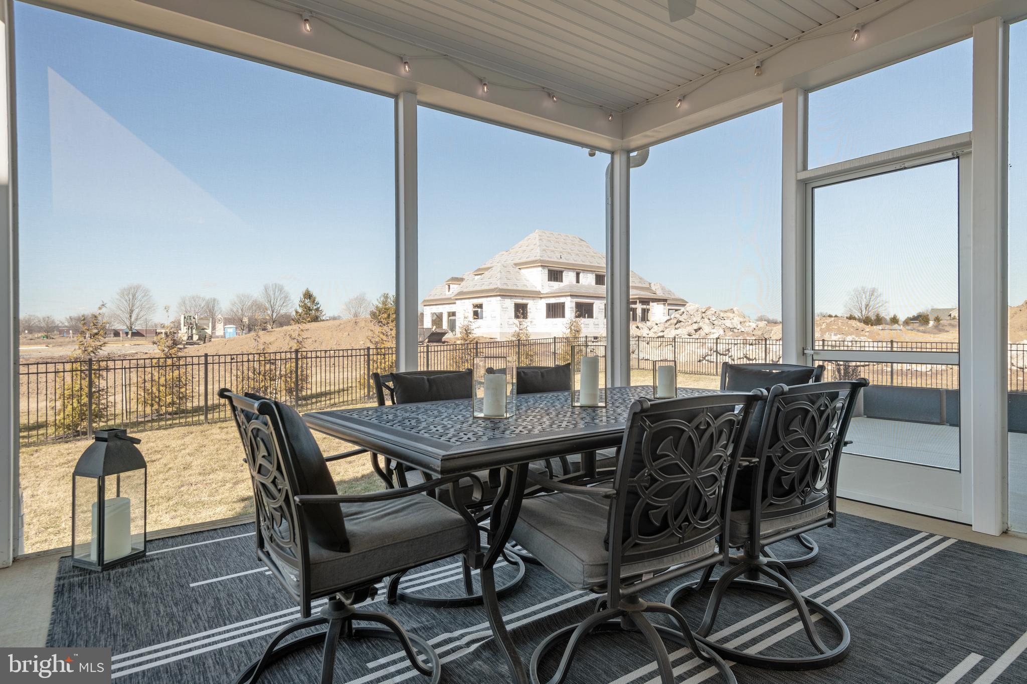 STONEHENGE ESTATES - Residential