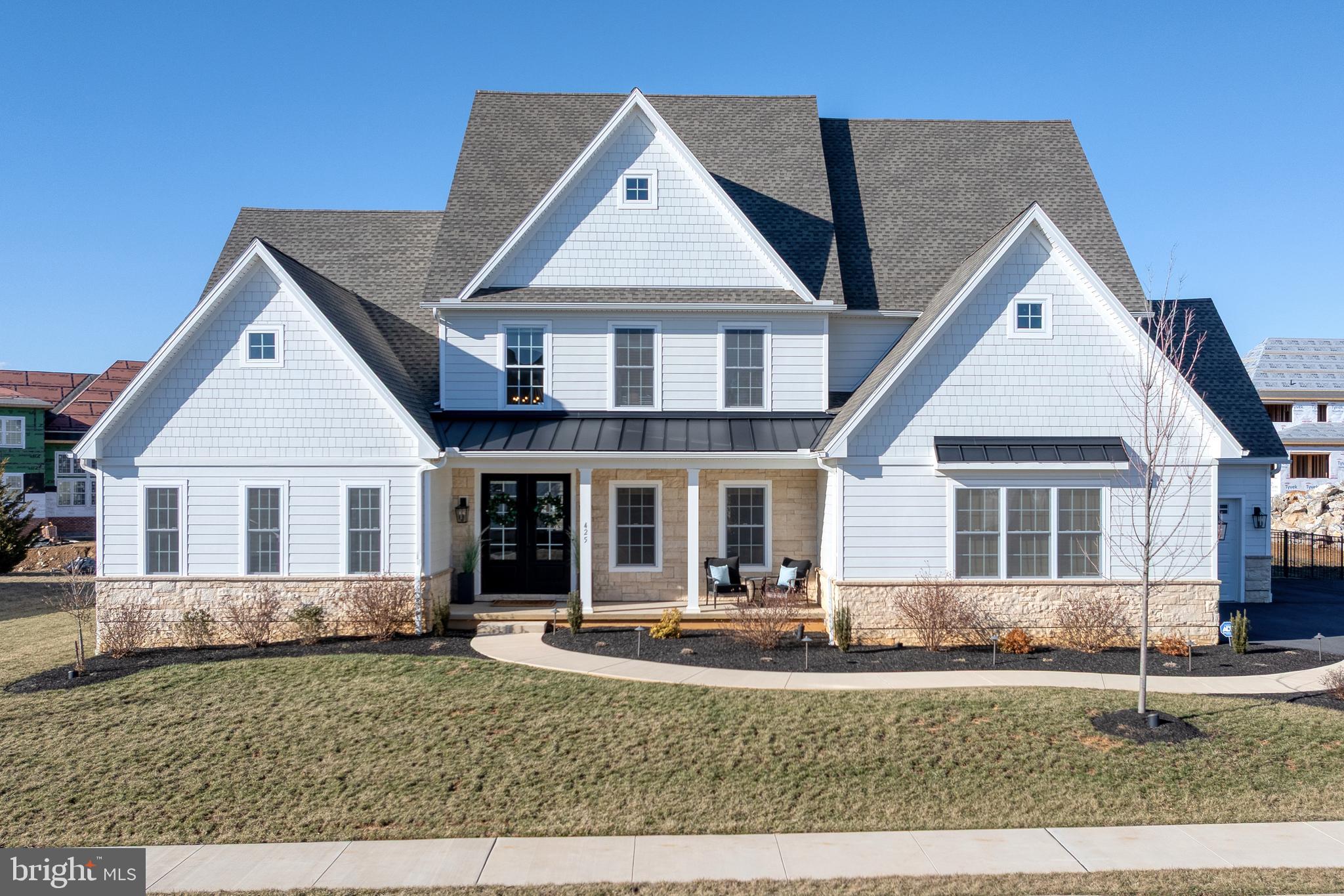 STONEHENGE ESTATES - Residential