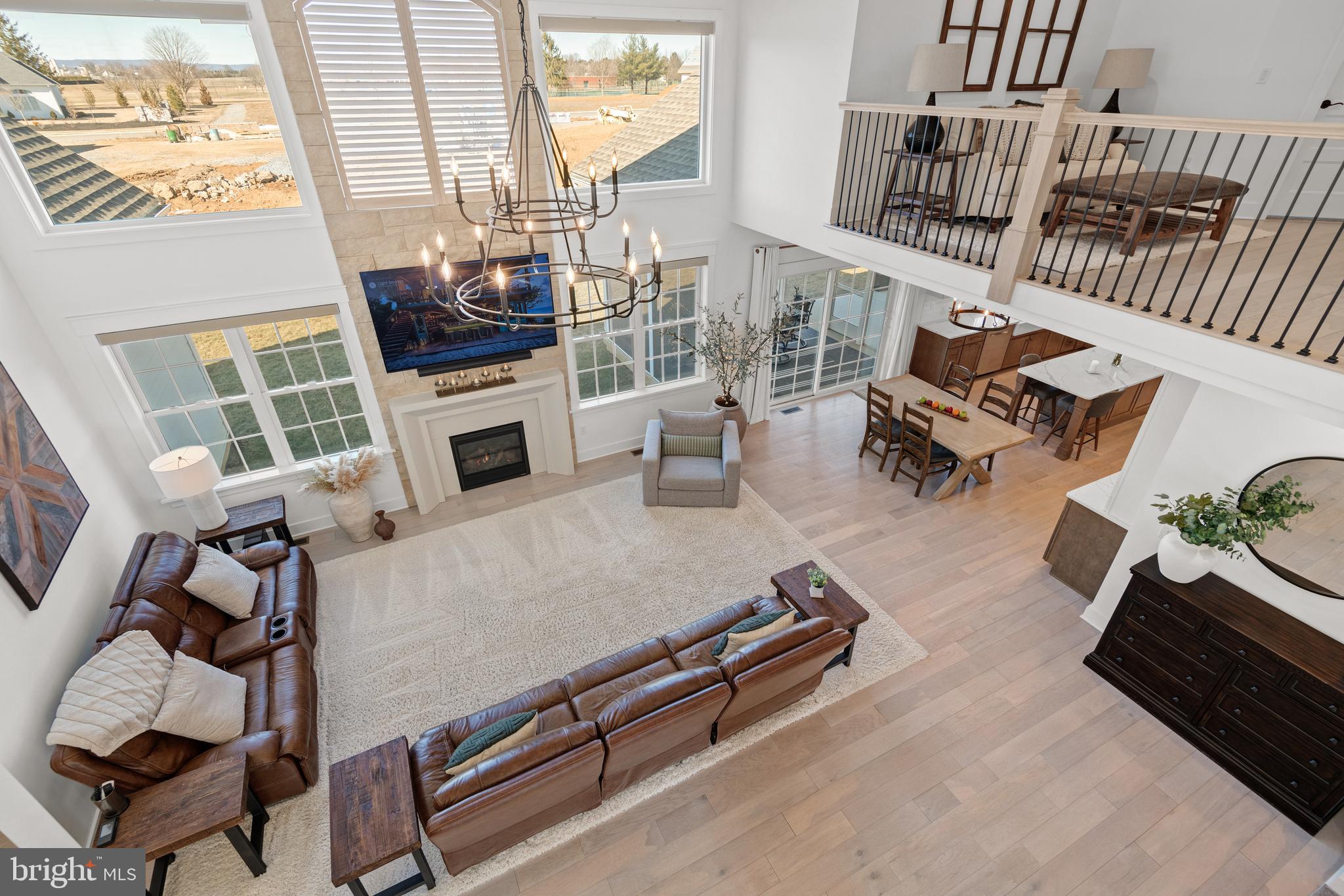 STONEHENGE ESTATES - Residential