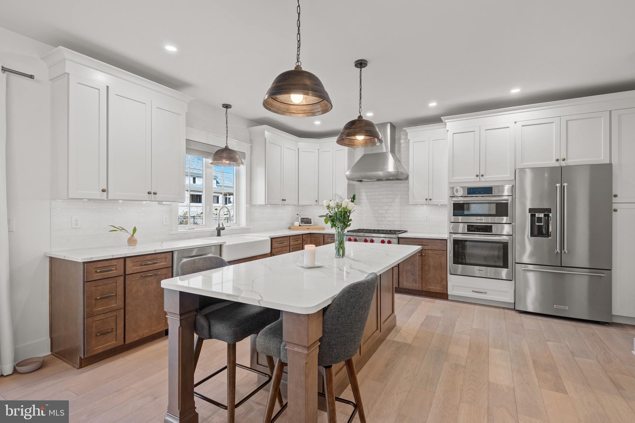 STONEHENGE ESTATES - Residential